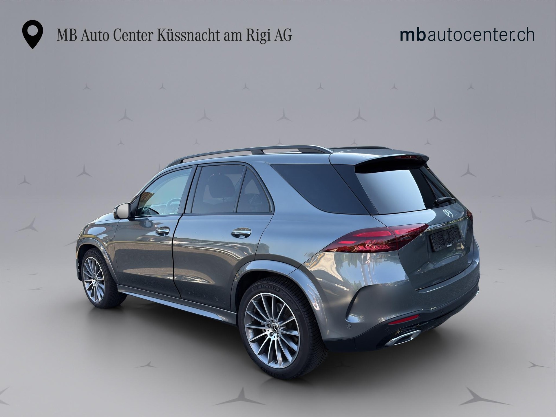 MERCEDES-BENZ GLE 450 AMG Line 4matic-image-4
