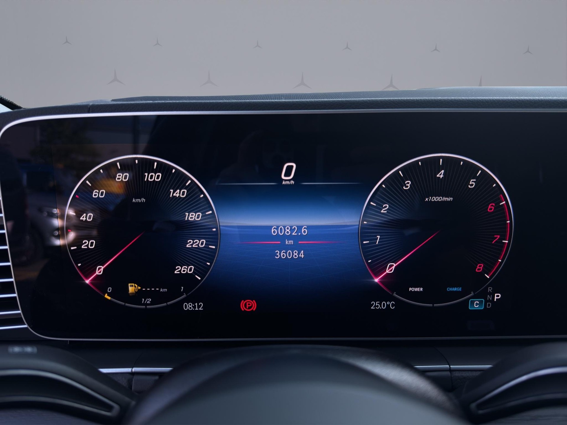 MERCEDES-BENZ GLE 450 AMG Line 4matic-image-11
