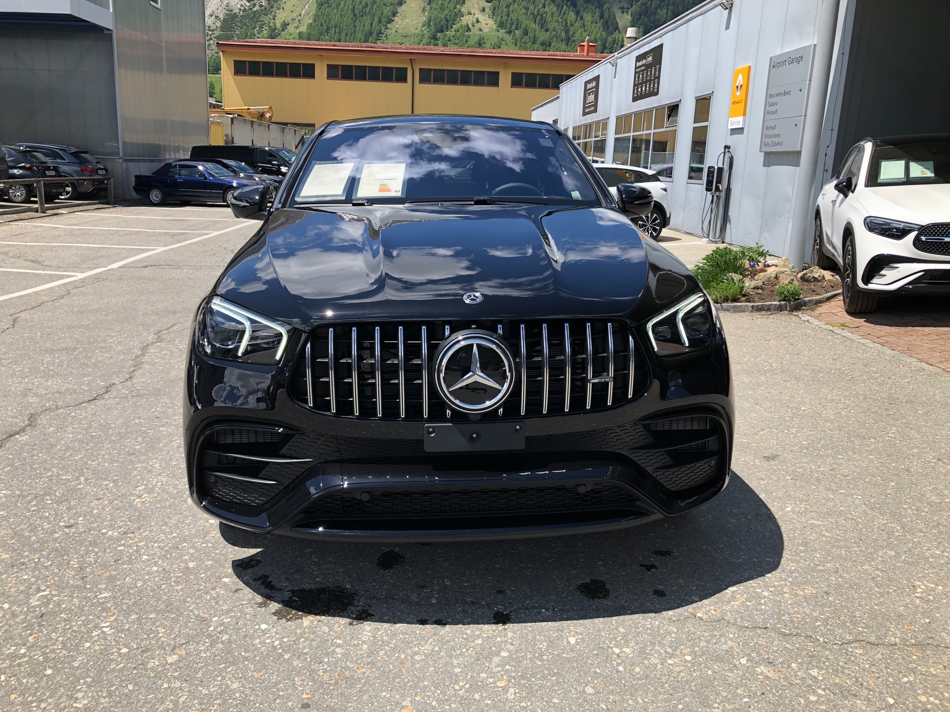 MERCEDES-BENZ GLE 63 S AMG 4matic+ Coupé-image-3