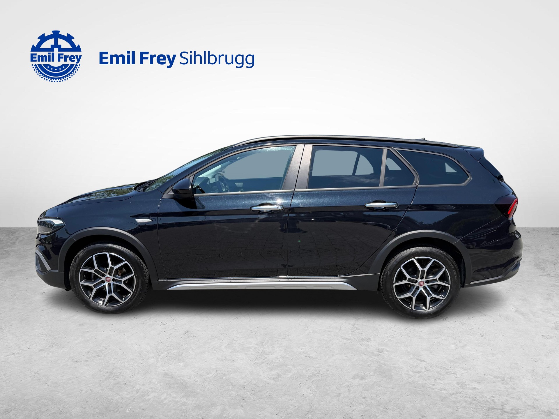 FIAT Tipo SW 1.5 Hybrid Swiss Cross-image-1