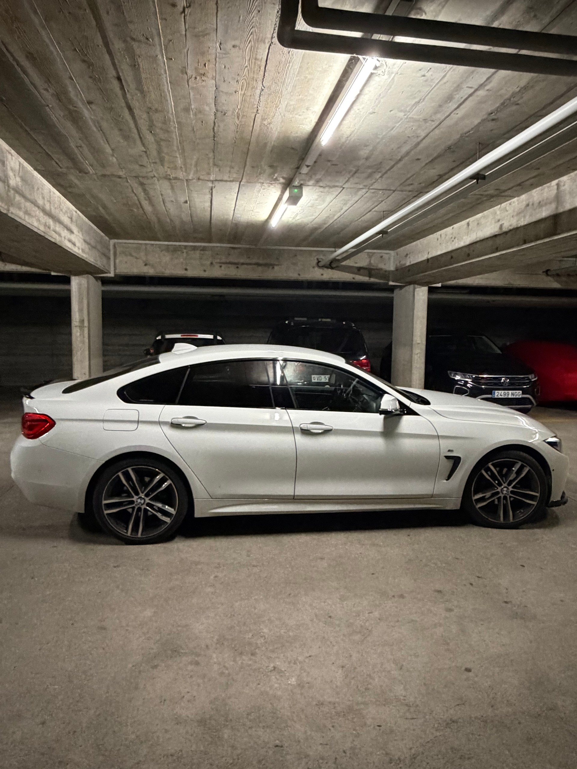 BMW 420d xDrive-image-2