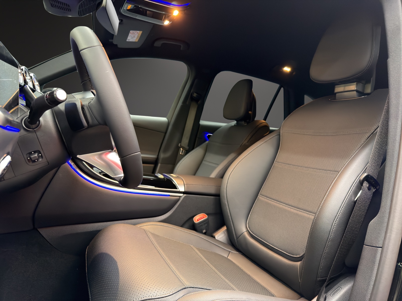 MERCEDES-BENZ GLC 200 d 4MATIC-image-9