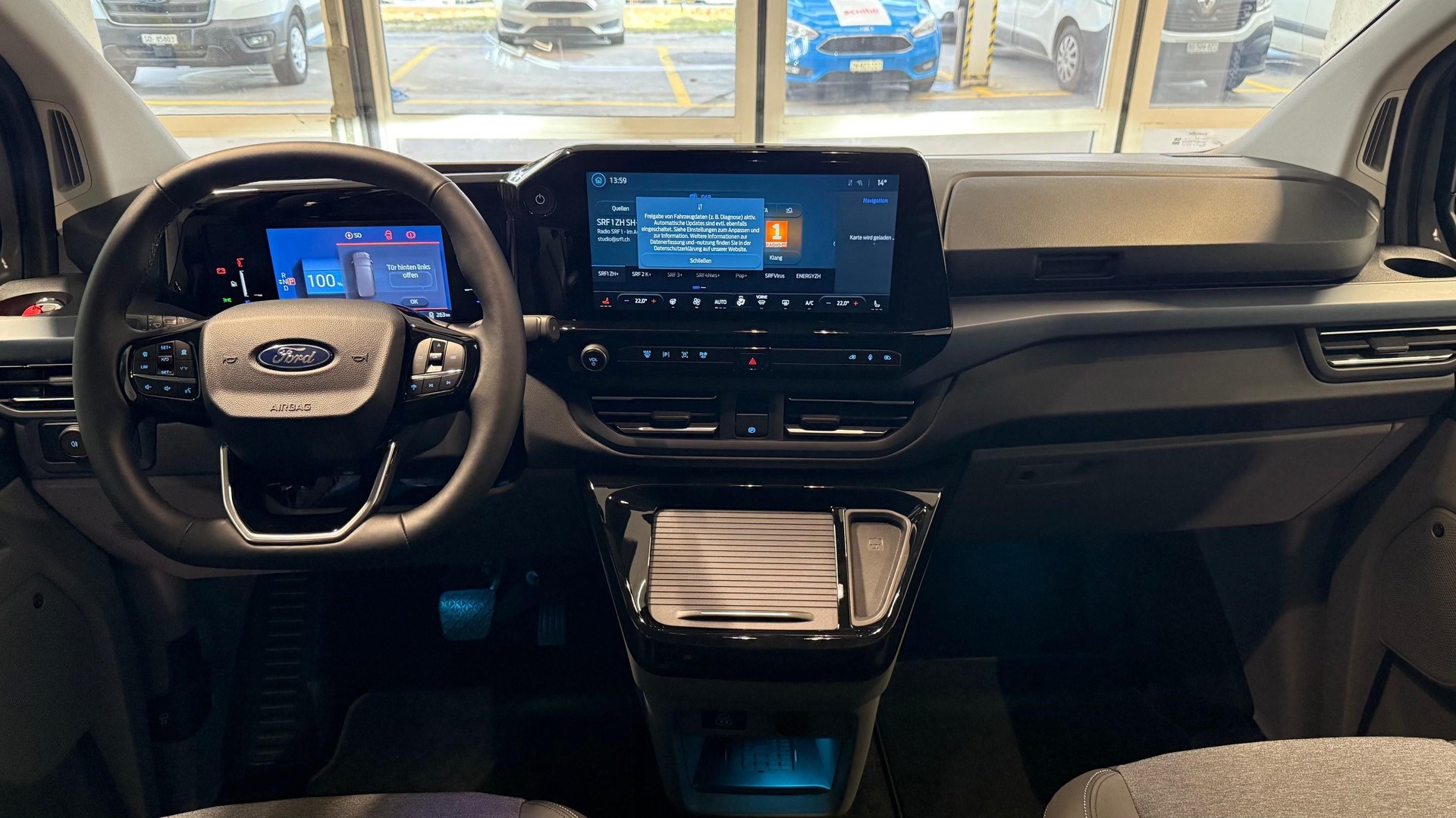 FORD E-Tourneo C Bus 340 L1 Active-image-20