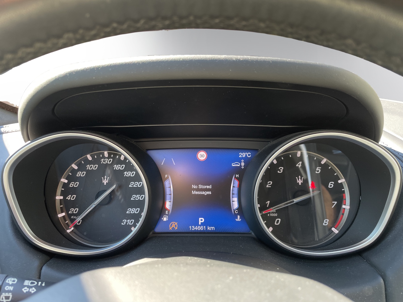MASERATI Levante 3.0 V6 GranSport Automatica-image-15
