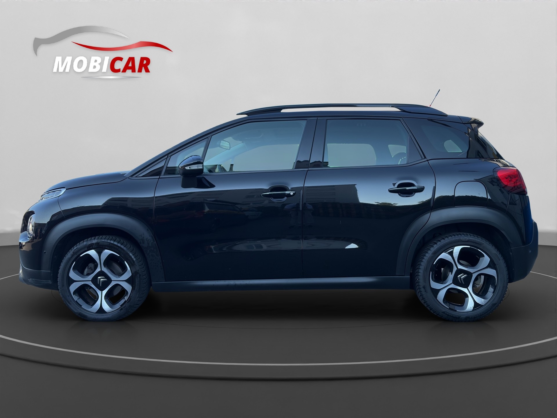 CITROEN C3 Aircross 1.2i PureTech Shine EAT-image-1