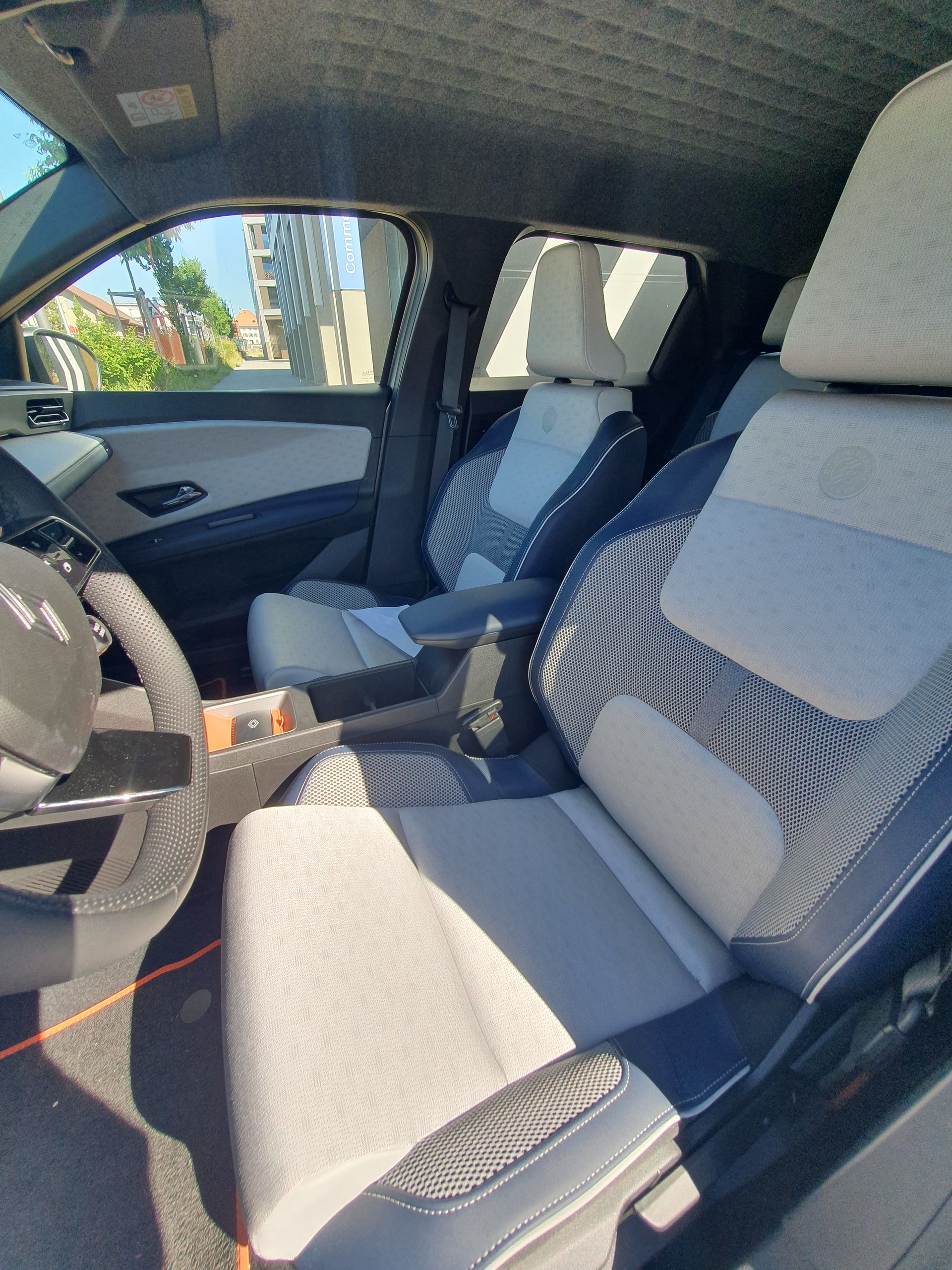RENAULT R5 E-Tech Comfort Range 52 kWh Roland Garros-image-5
