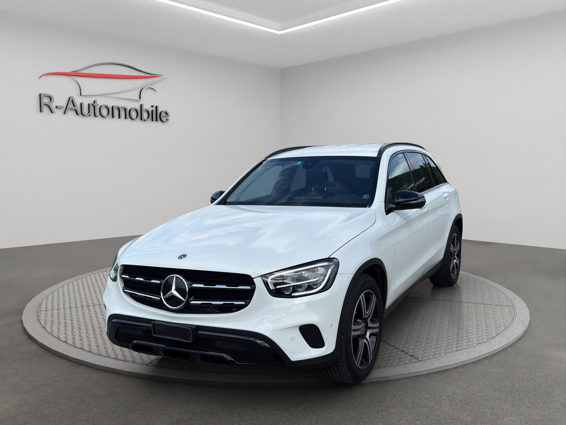 MERCEDES-BENZ GLC 200 4Matic 9G-Tronic-image-0