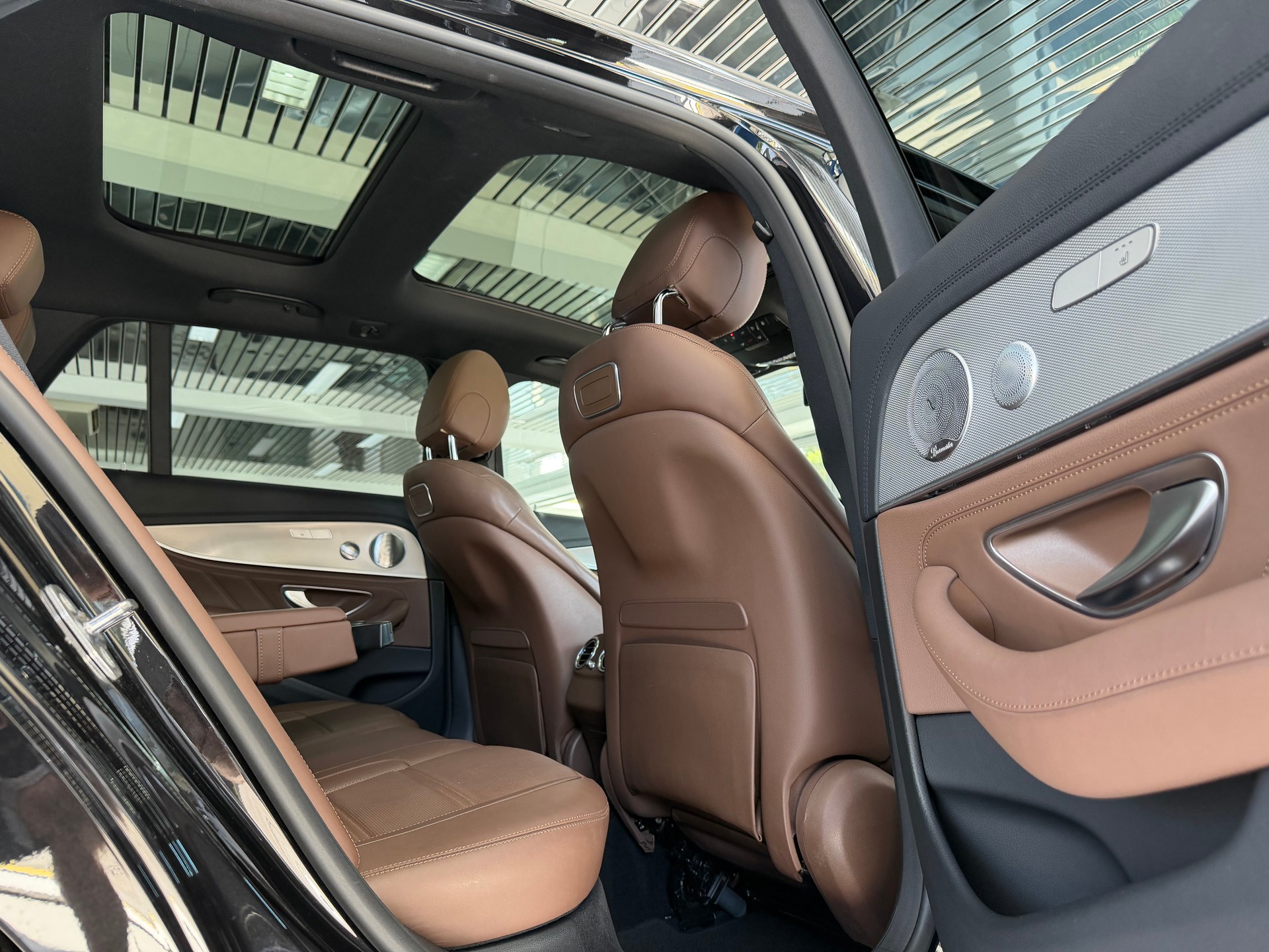 MERCEDES-BENZ E 43 AMG 4 Matic 9G-Tronic-image-18