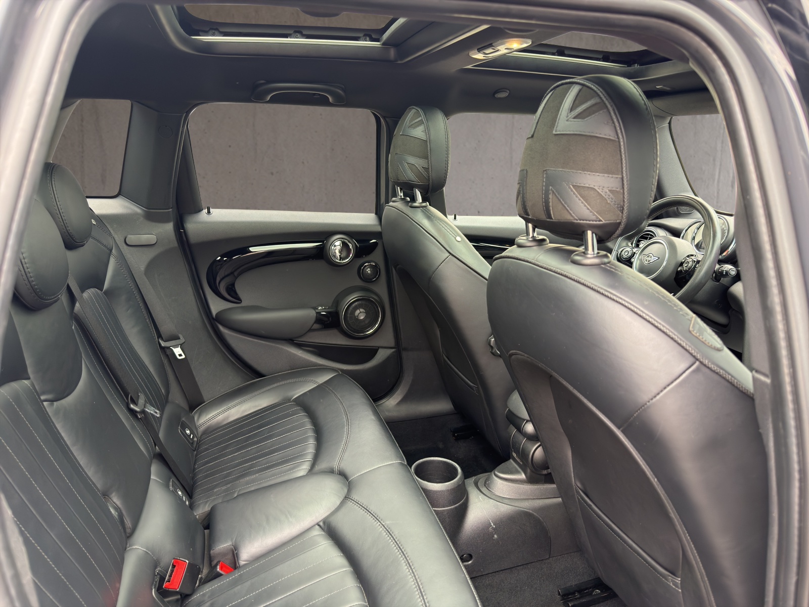 MINI Cooper S Steptronic DKG-image-6