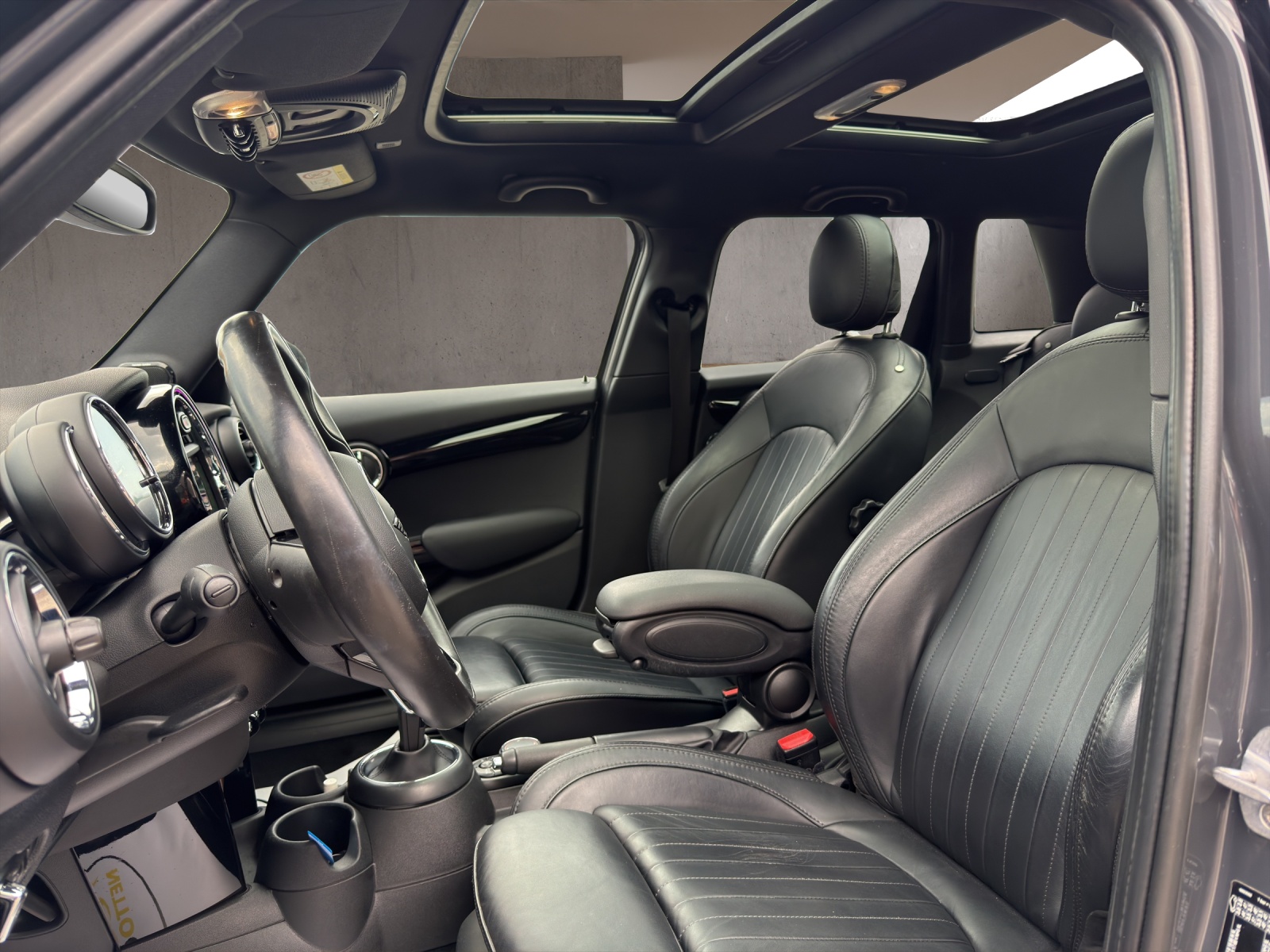 MINI Cooper S Steptronic DKG-image-5
