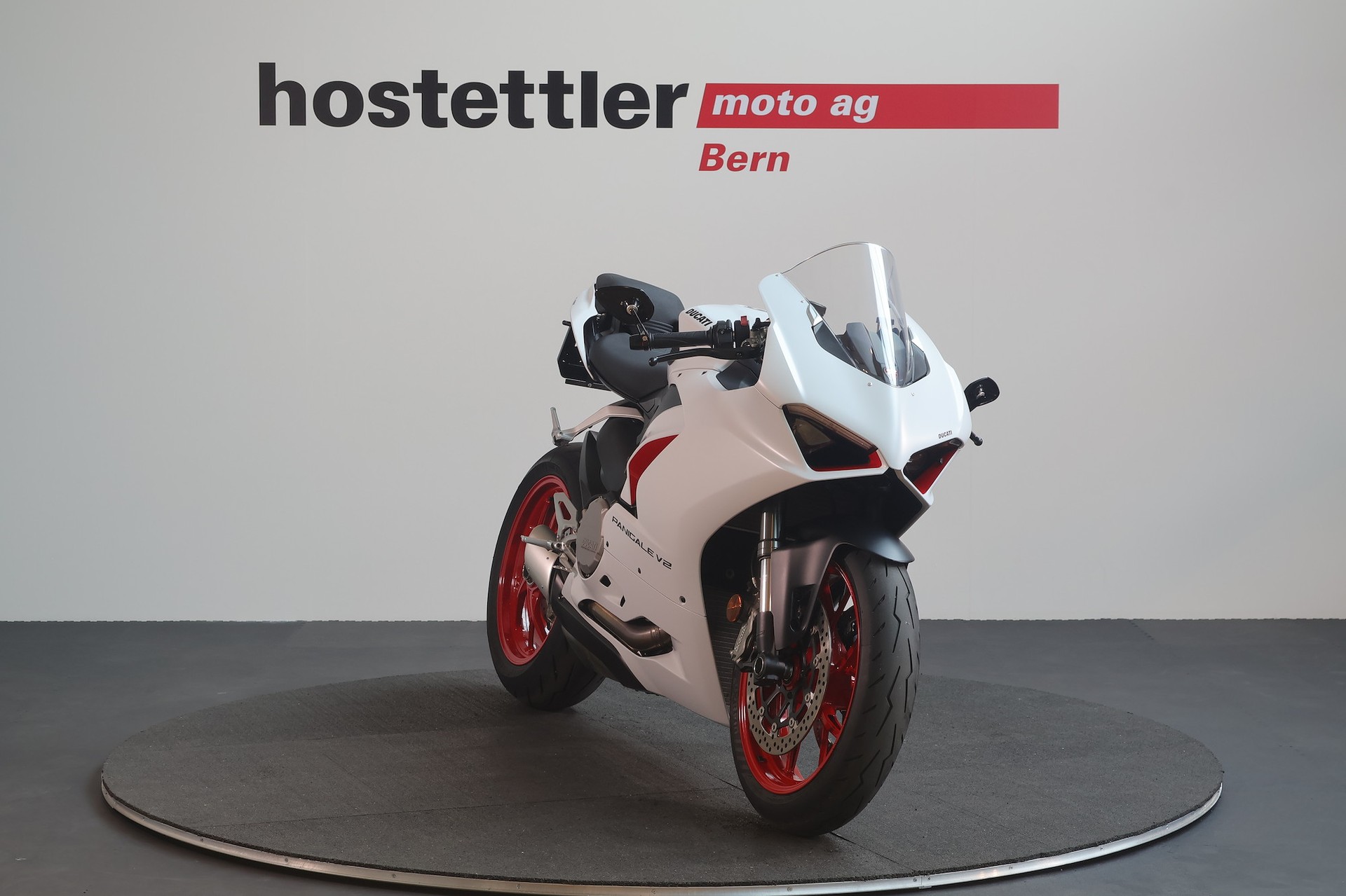 DUCATI Panigale V2