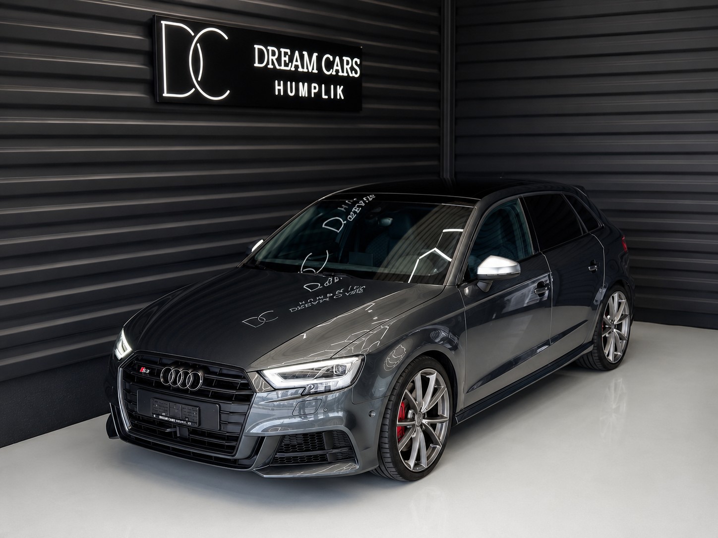 AUDI S3 Sportback 2.0 TFSI quattro S-tronic-image-0