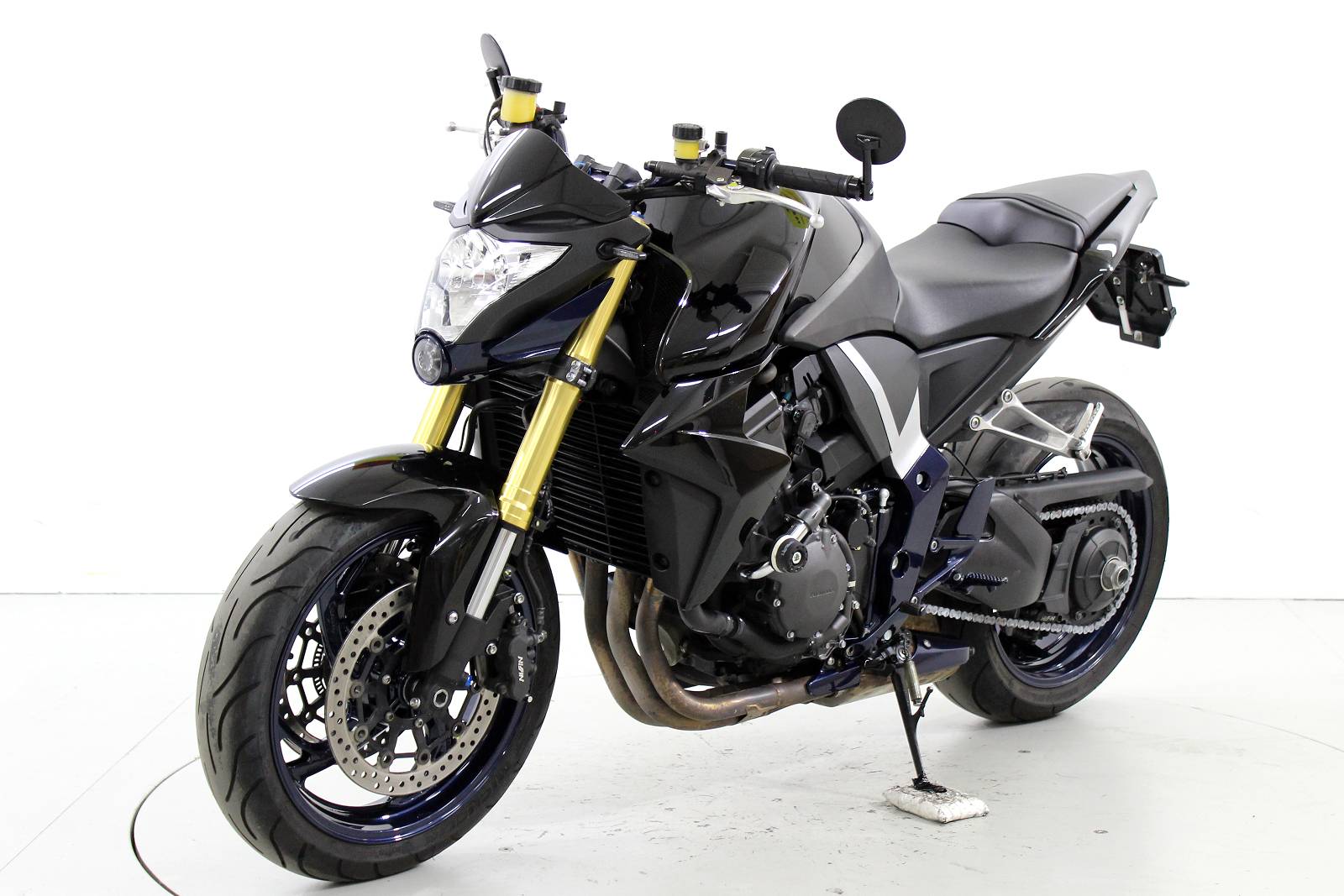 HONDA CB 1000 R ABS-showroom-element-2