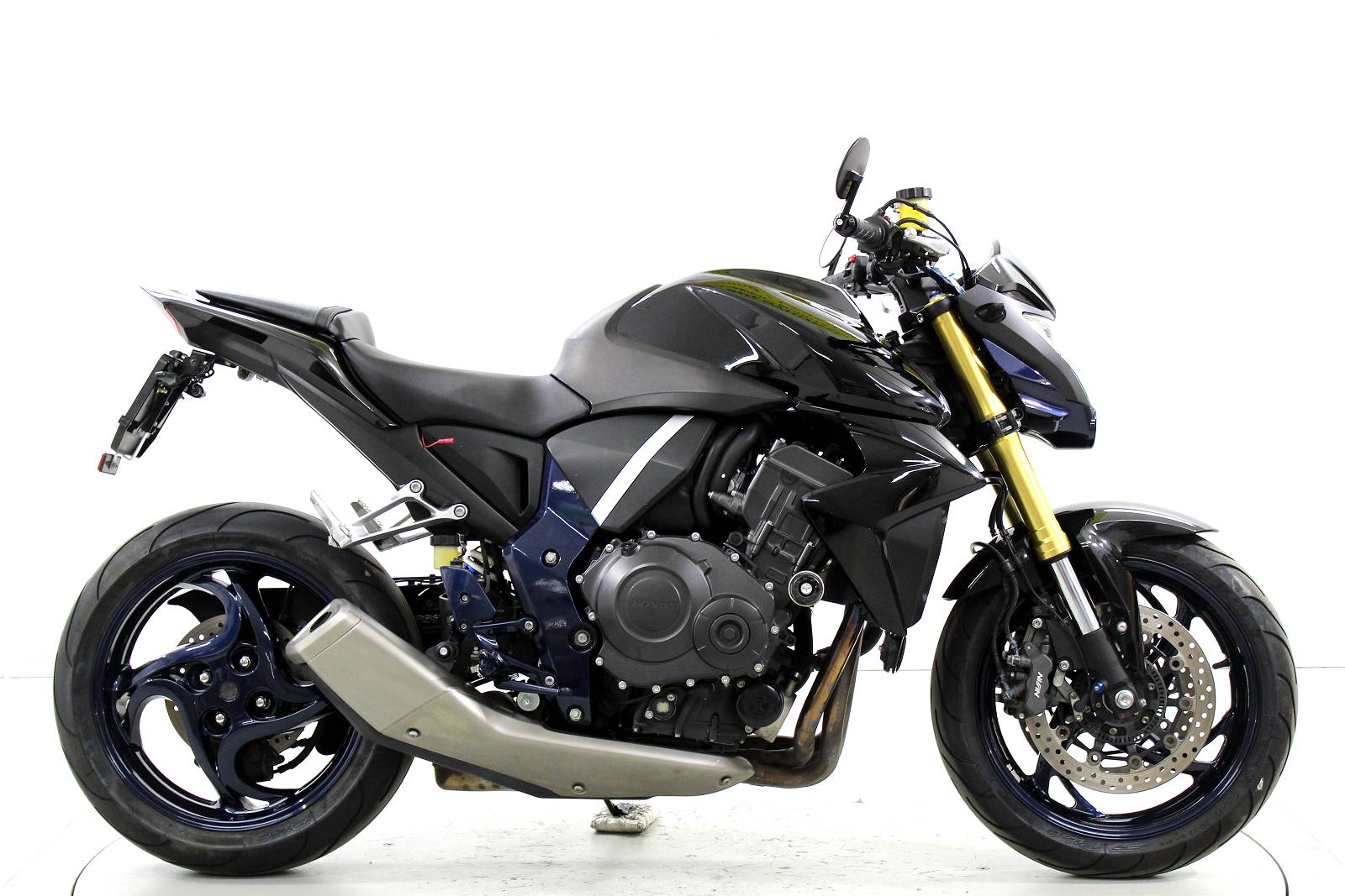 HONDA CB 1000 R ABS-showroom-element-3