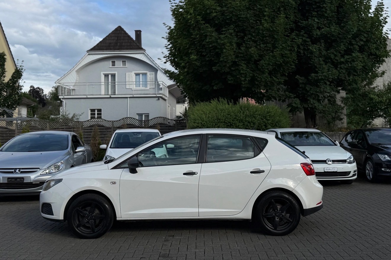 SEAT Ibiza 1.4 Style-showroom-element-1