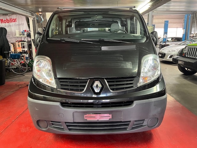 RENAULT Trafic 2.0 dCi 115 2.9t L1H1-image-13