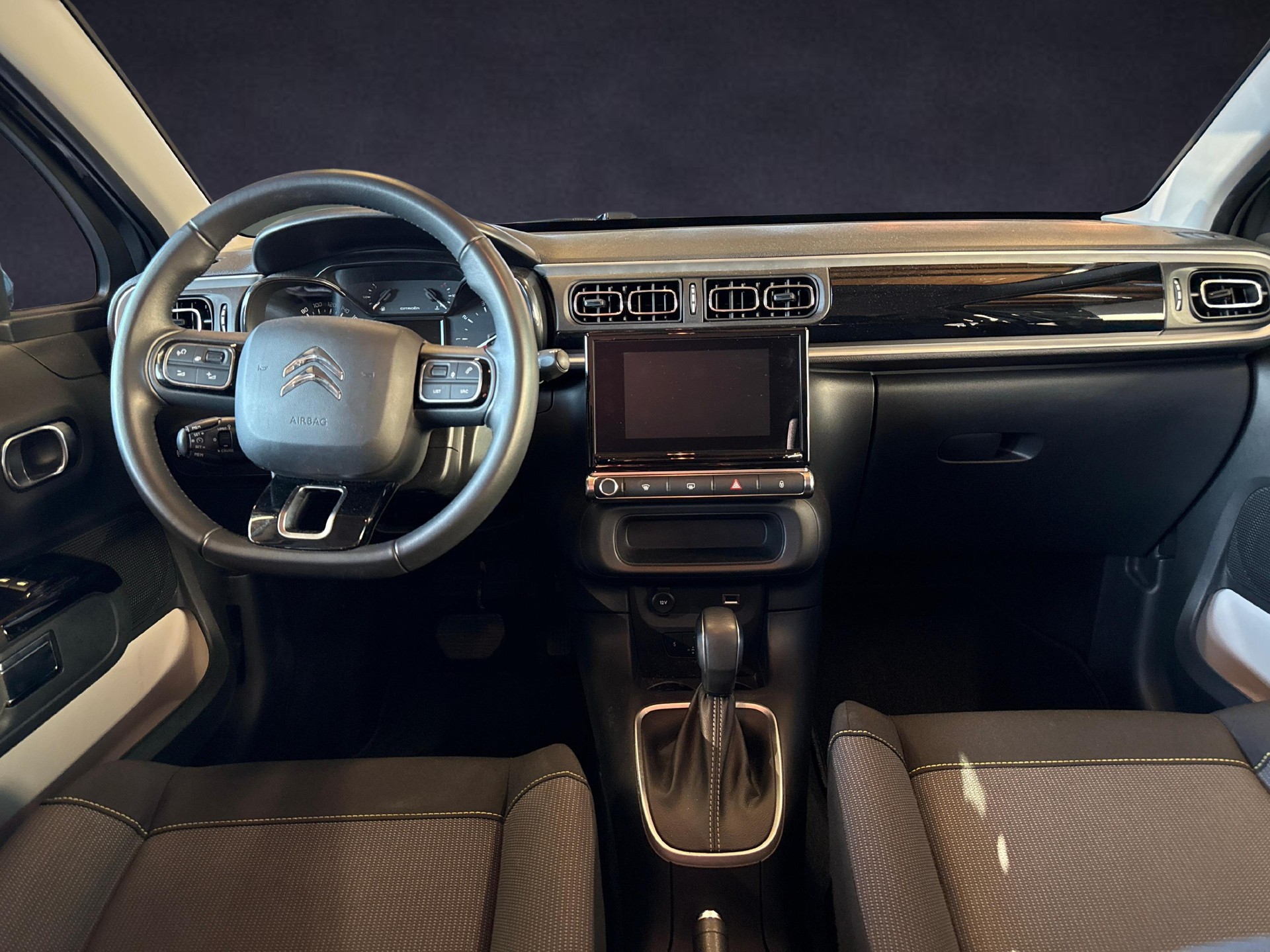CITROEN C3 1.2 PureTech Swiss Edition+-image-8