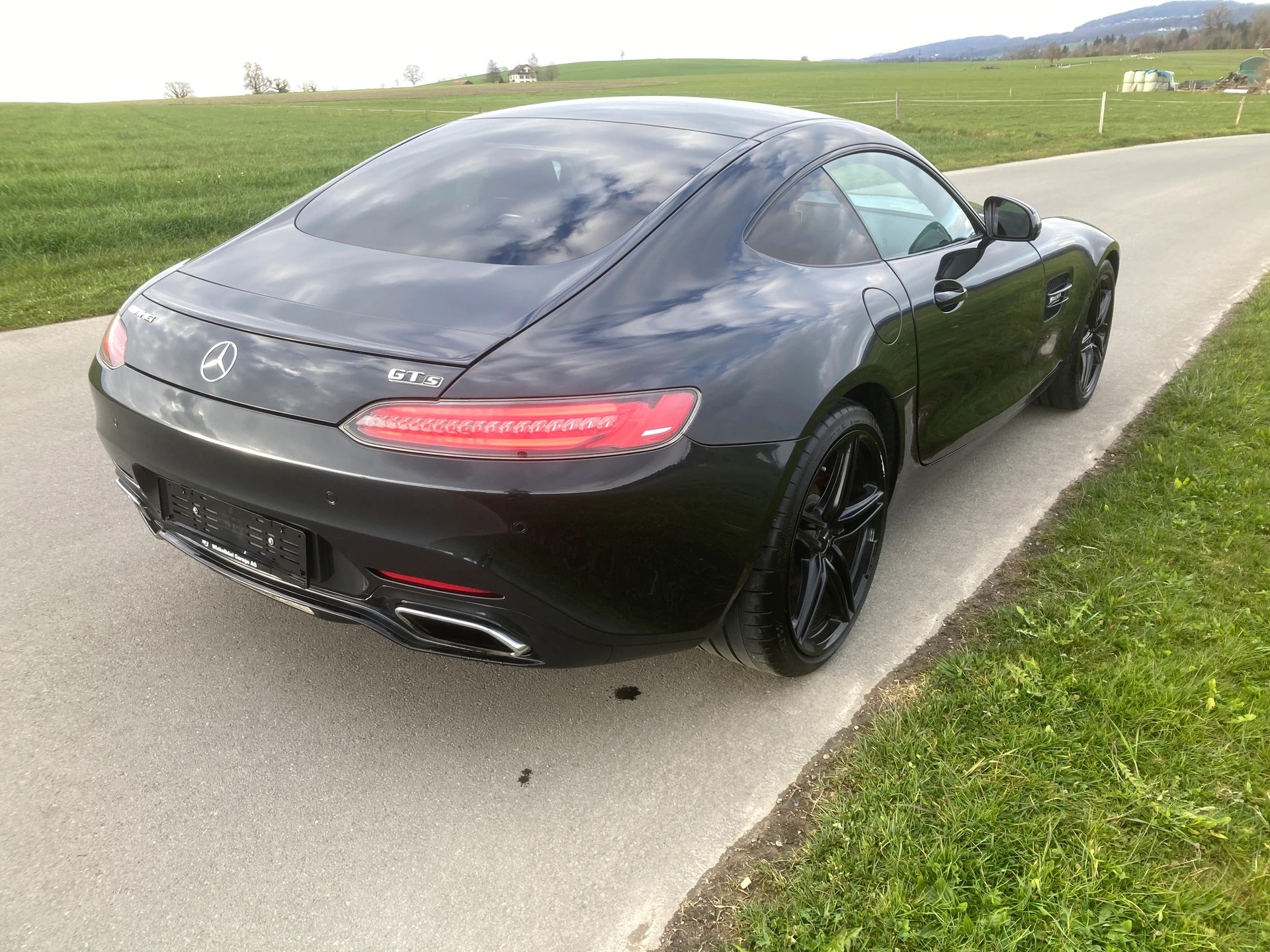 MERCEDES-BENZ AMG GT S Speedshift DCT-image-2