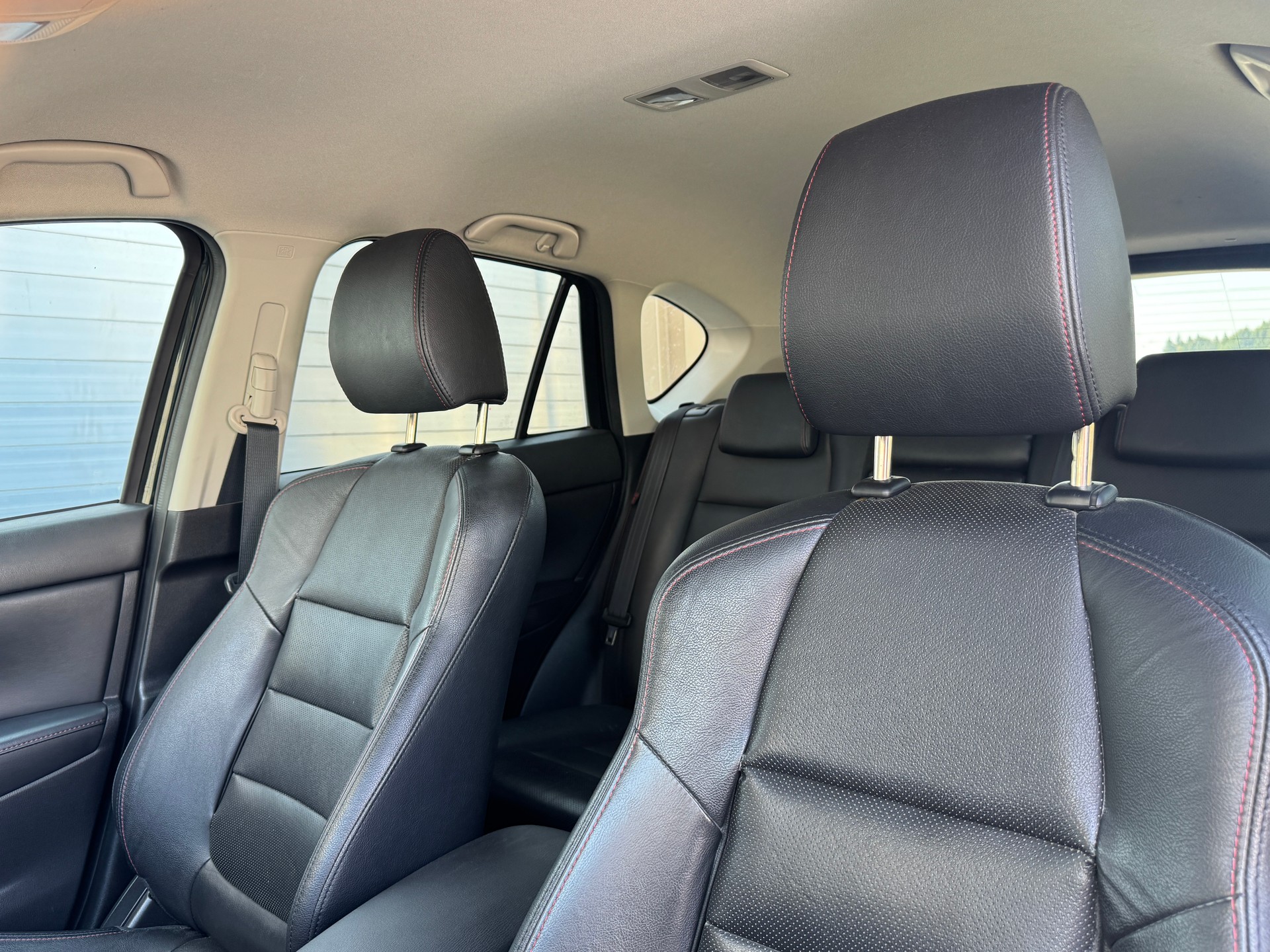MAZDA CX-5 2.2 D HP Revolution AWD Automatic-image-16