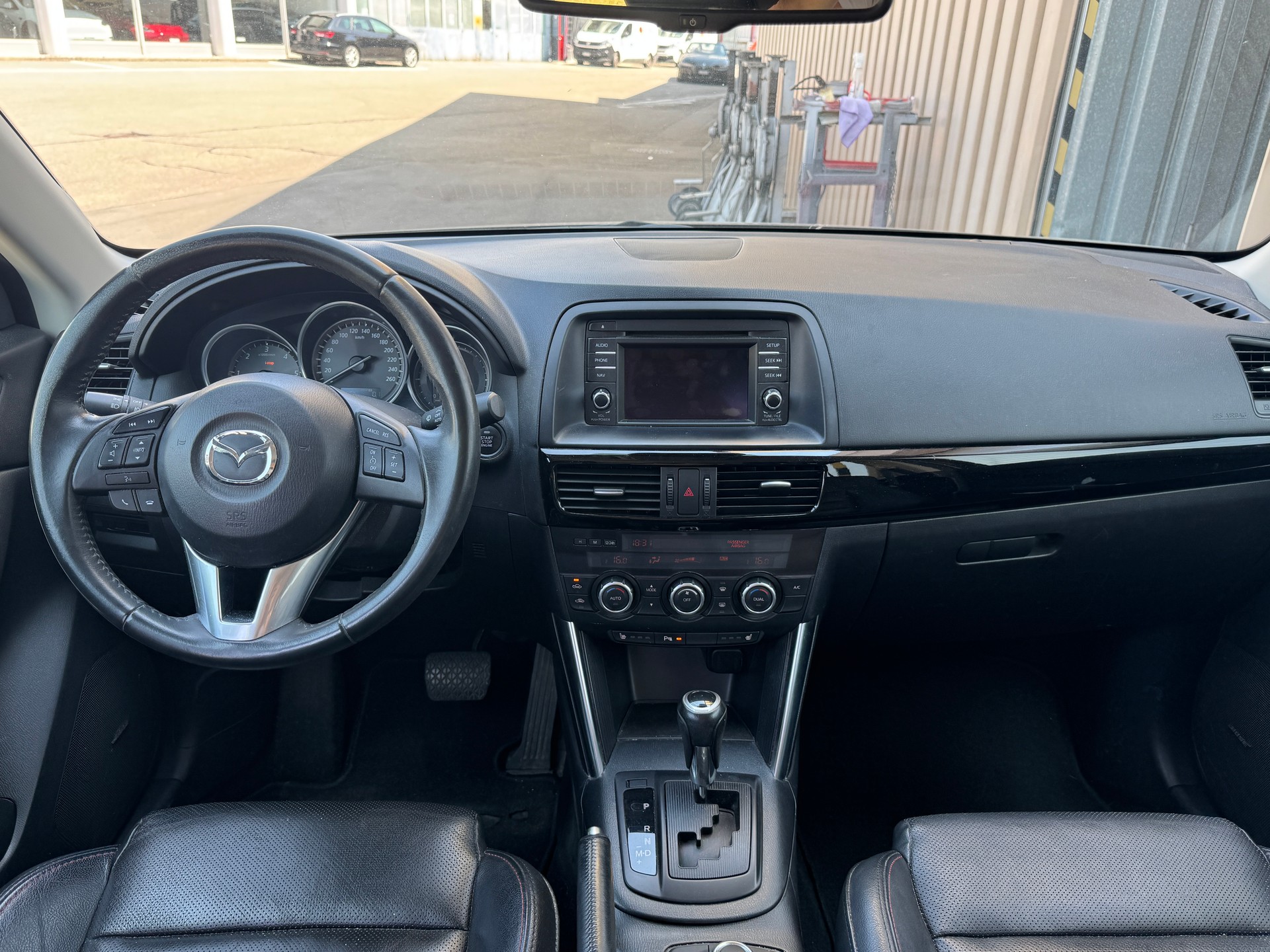 MAZDA CX-5 2.2 D HP Revolution AWD Automatic-image-9