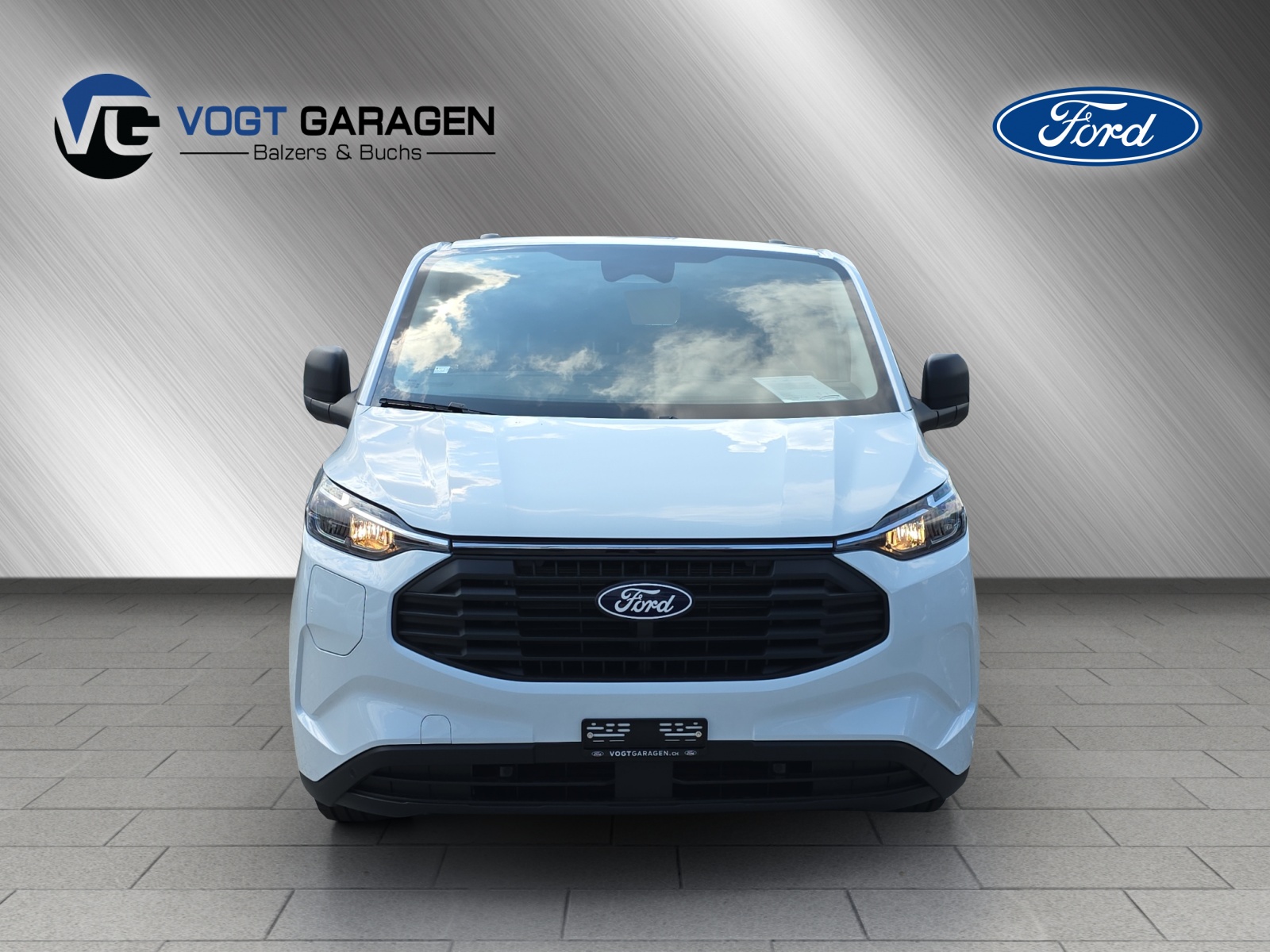 FORD Transit Custom Van 320 L1 Trend 2.5 PHEV-showroom-element-1