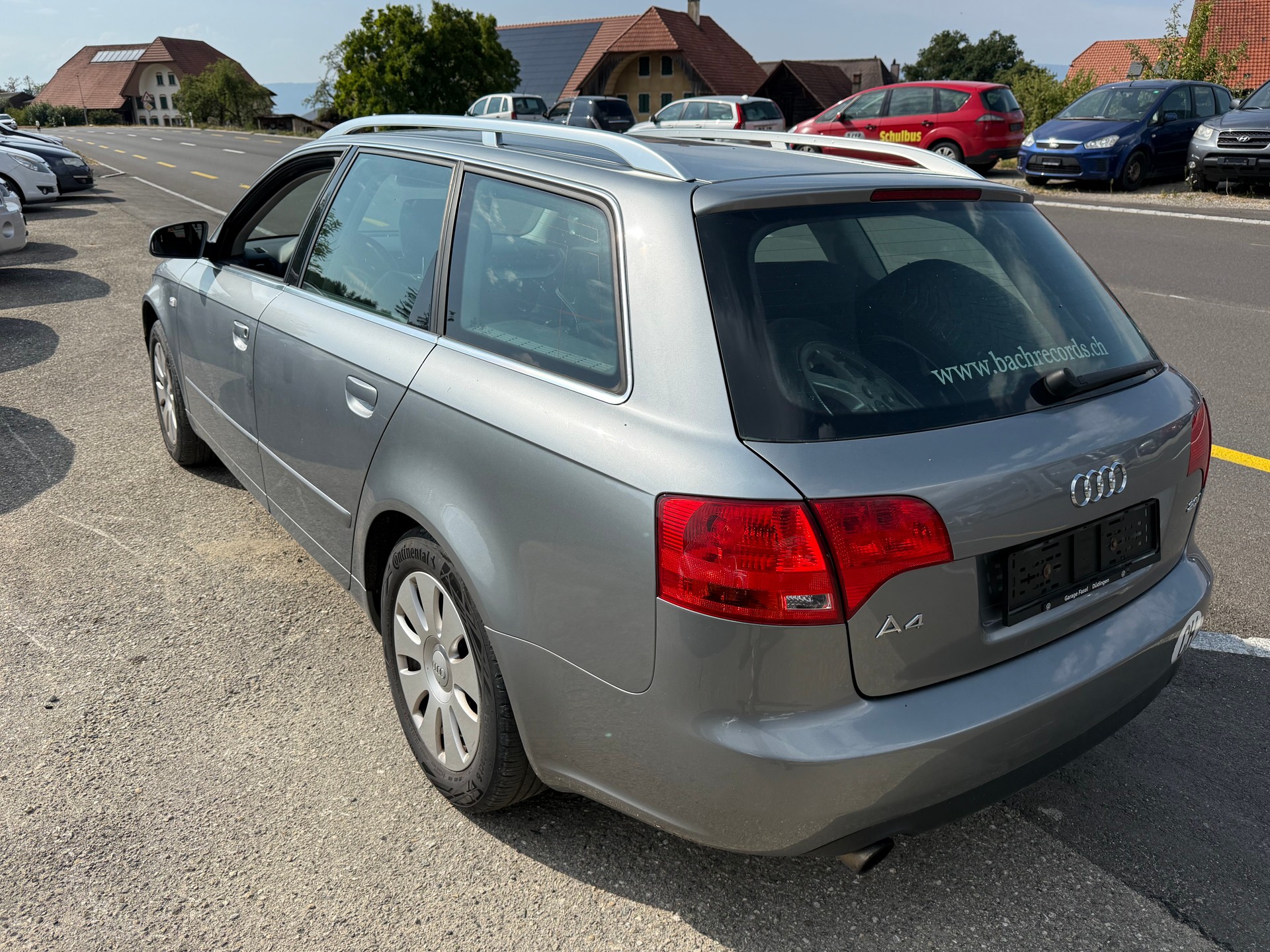 AUDI A4 Avant 2.0 Turbo FSI-image-3