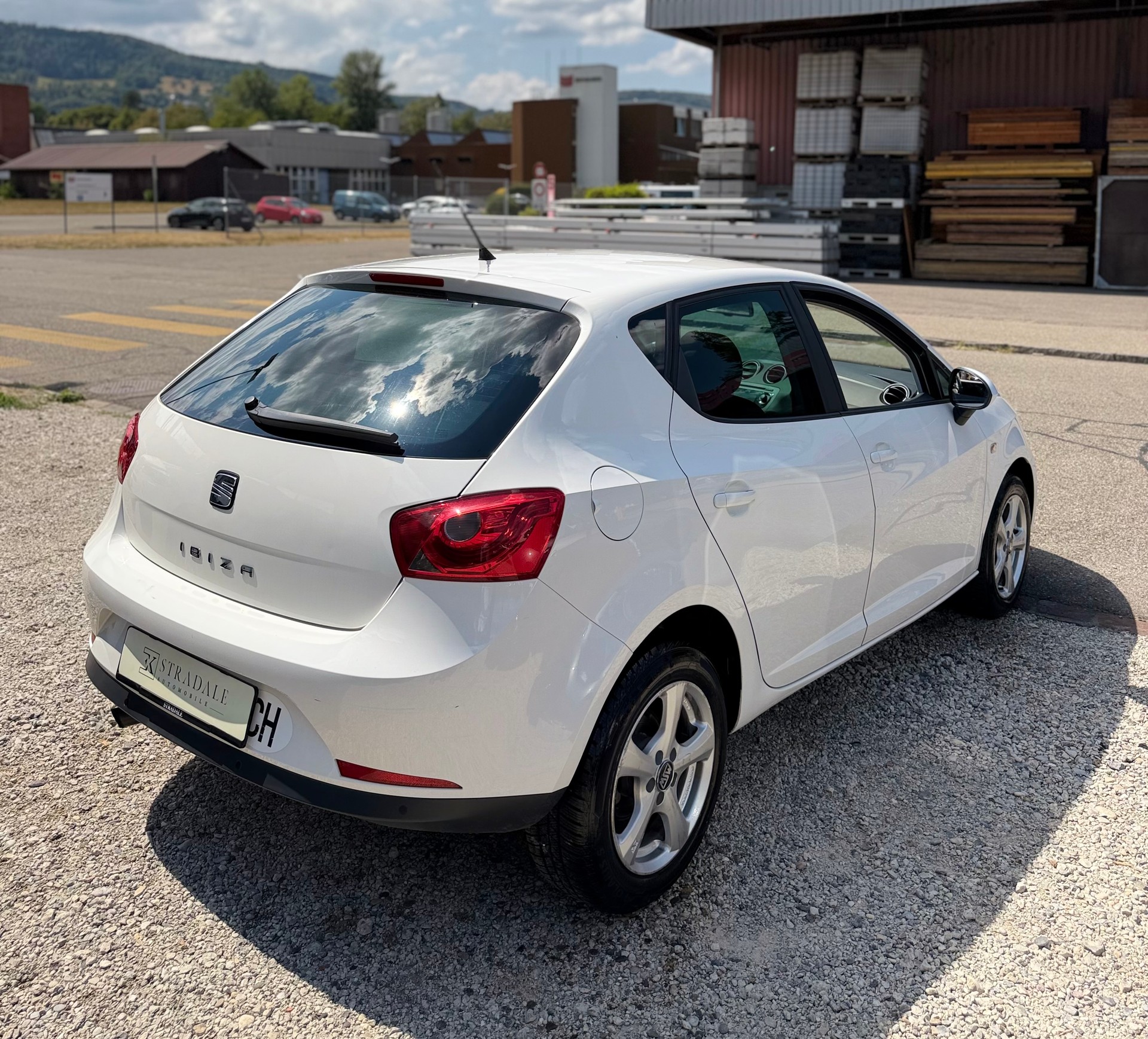SEAT 1.6-image-5