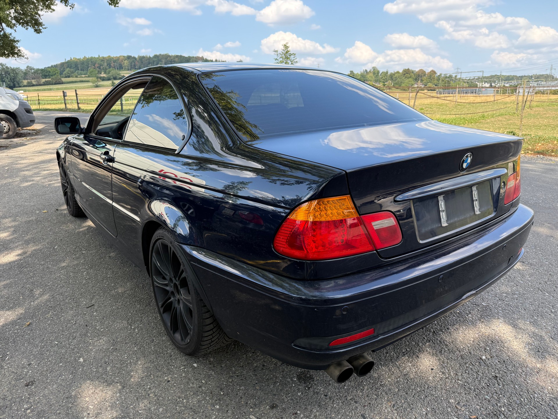 BMW 320Ci Coupé-image-3