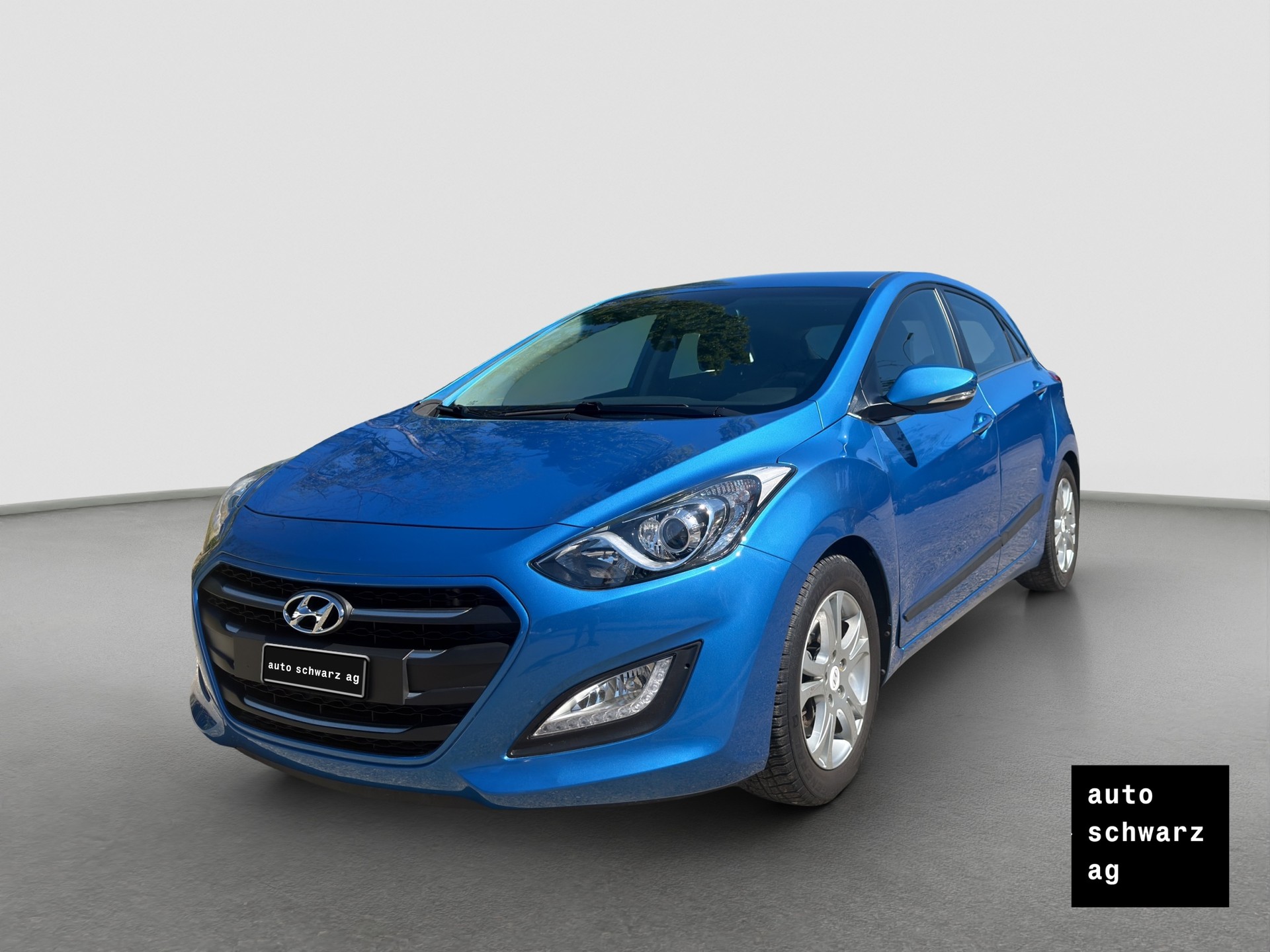 HYUNDAI i30 1.6 CRDi Amplia Automatic DCT