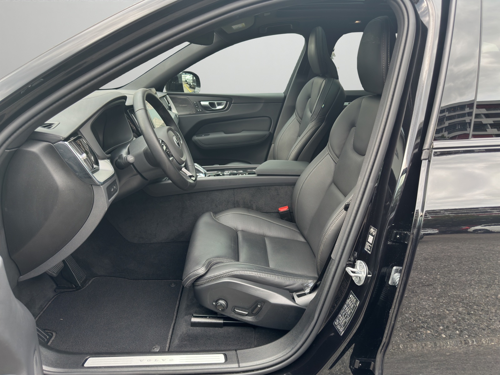 Image VOLVO XC60 XC60 2.0 T6 TE Black Edition eAWD
