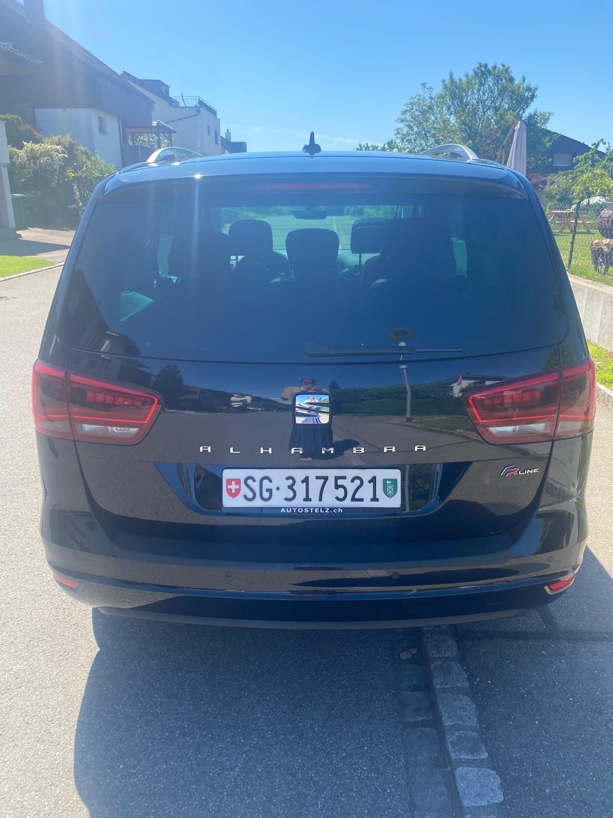 SEAT Sehr gepflegt | FR | DSG | 7-Sitzer | Panorama | Alcantara/Leder | AHK-image-3
