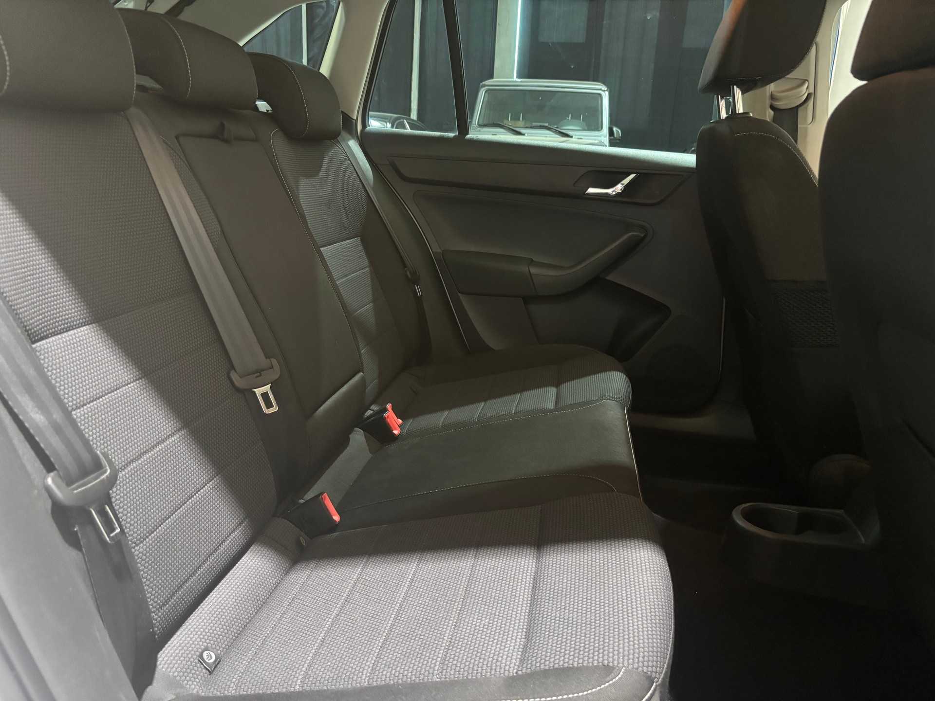 SKODA Rapid Spaceback 1.4 TSI Elegance DSG-image-14