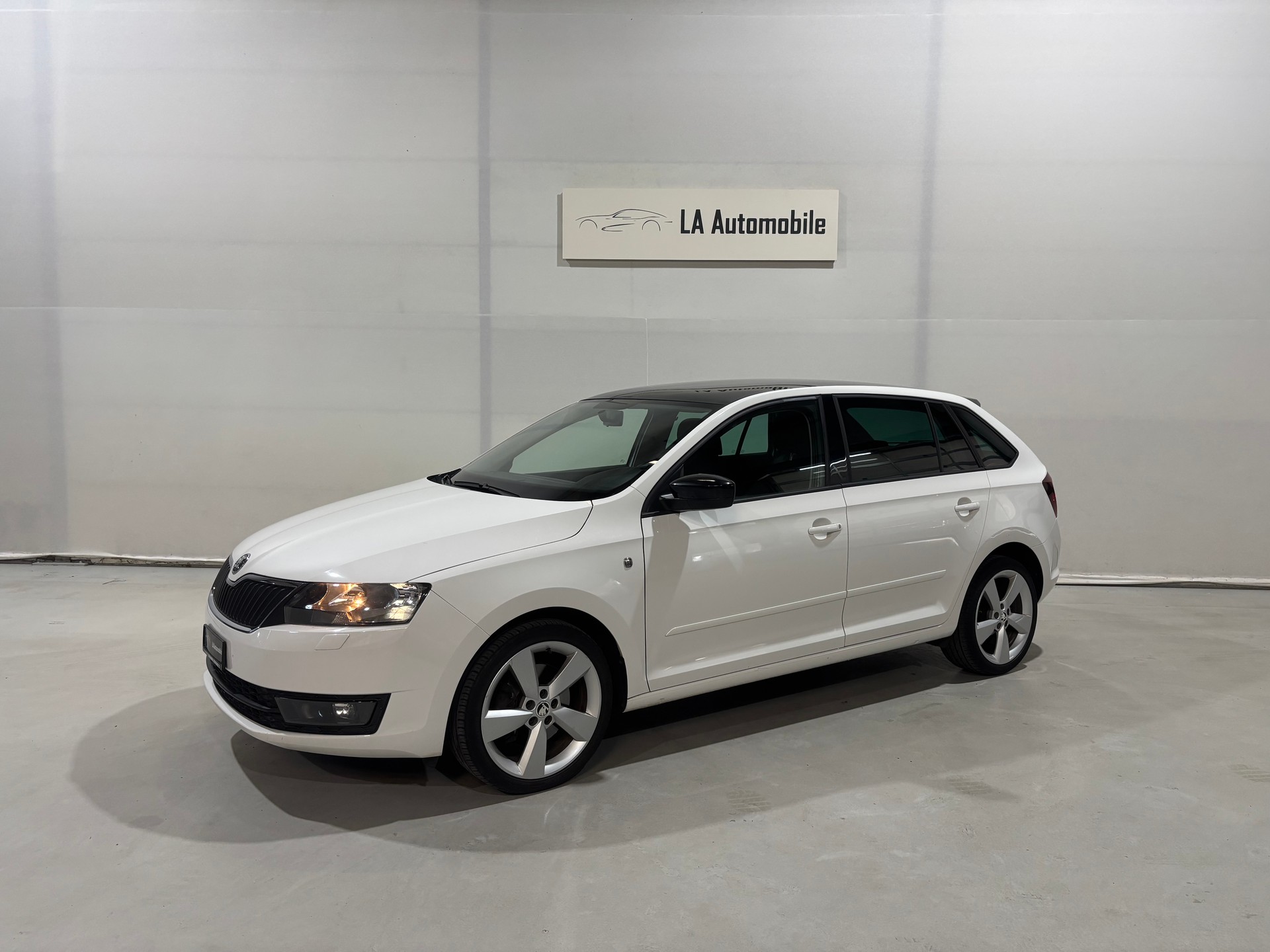 SKODA Rapid Spaceback 1.4 TSI Elegance DSG
