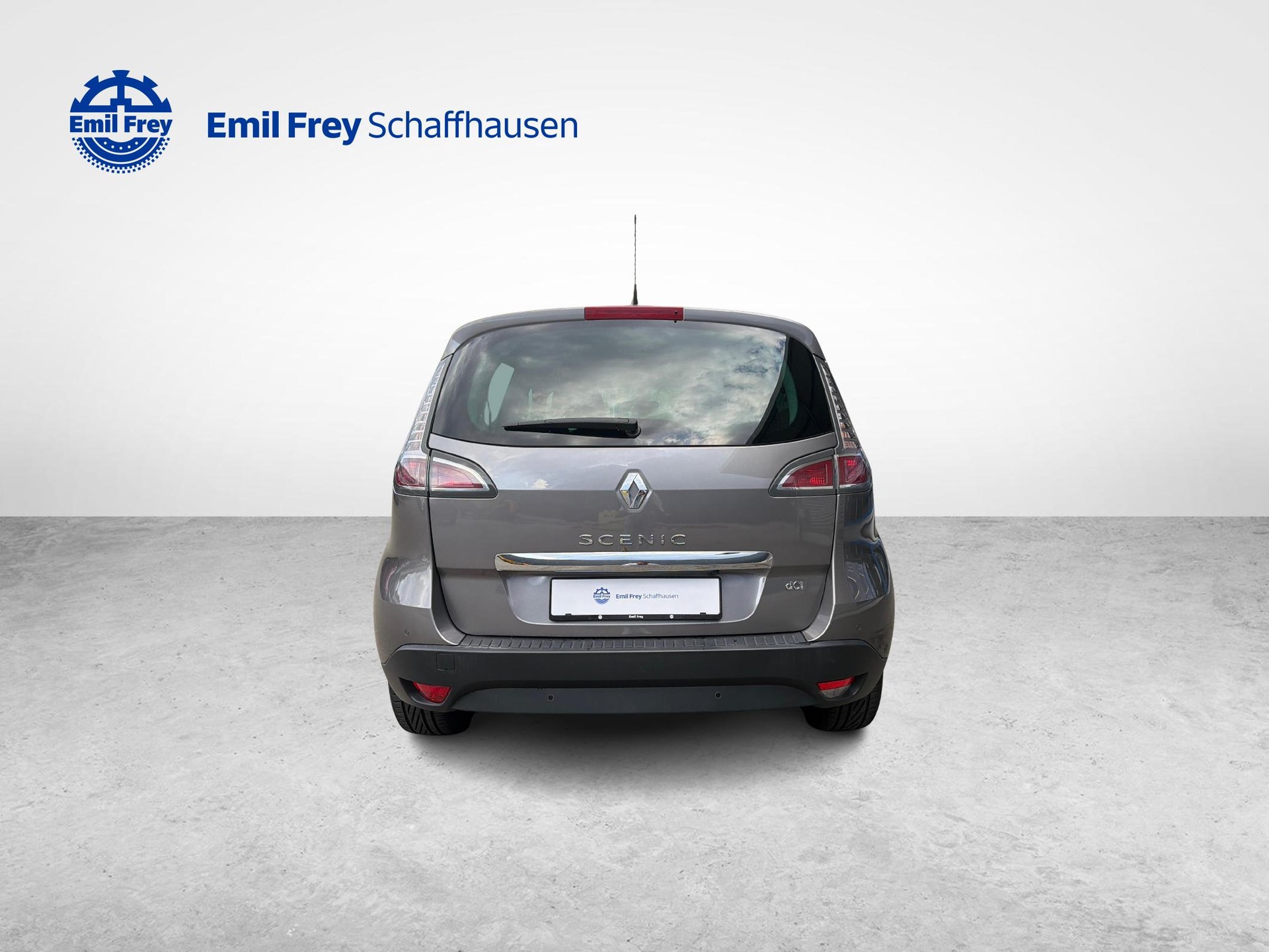 RENAULT Scénic 1.5 dCi Bose EDC-image-2