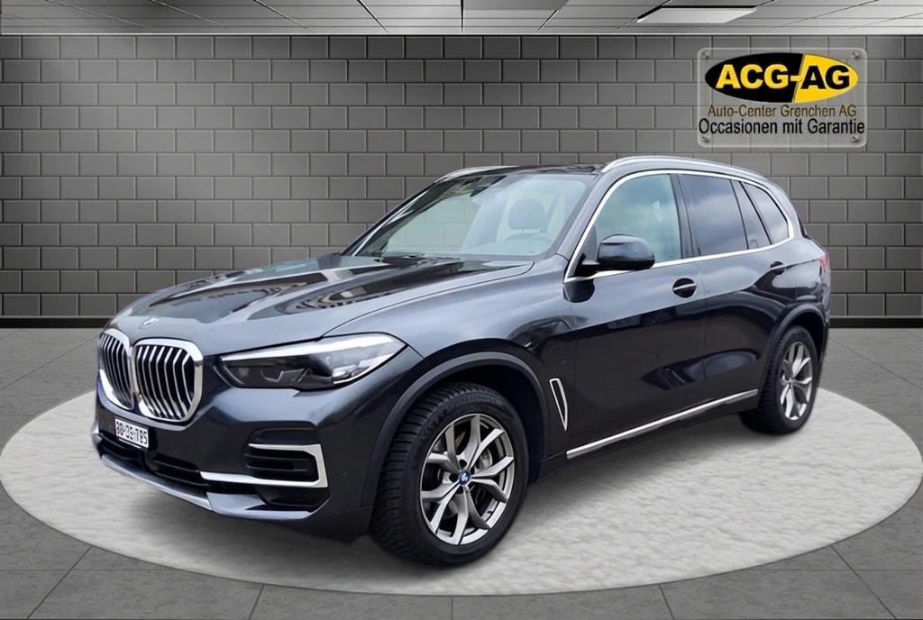 BMW X5 xDrive45e Steptronic ** 394 PS ** Voll-Leder ** Navi ** RF-Kamera 360° ** Abstandsregelsysteme ** Sitzmemory ** Modell 2022-image-2