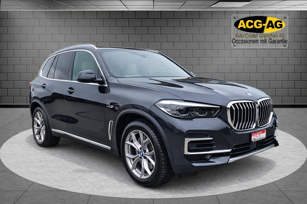 BMW X5 xDrive45e Steptronic ** 394 PS ** Voll-Leder ** Navi ** RF-Kamera 360° ** Abstandsregelsysteme ** Sitzmemory ** Modell 2022-image-0