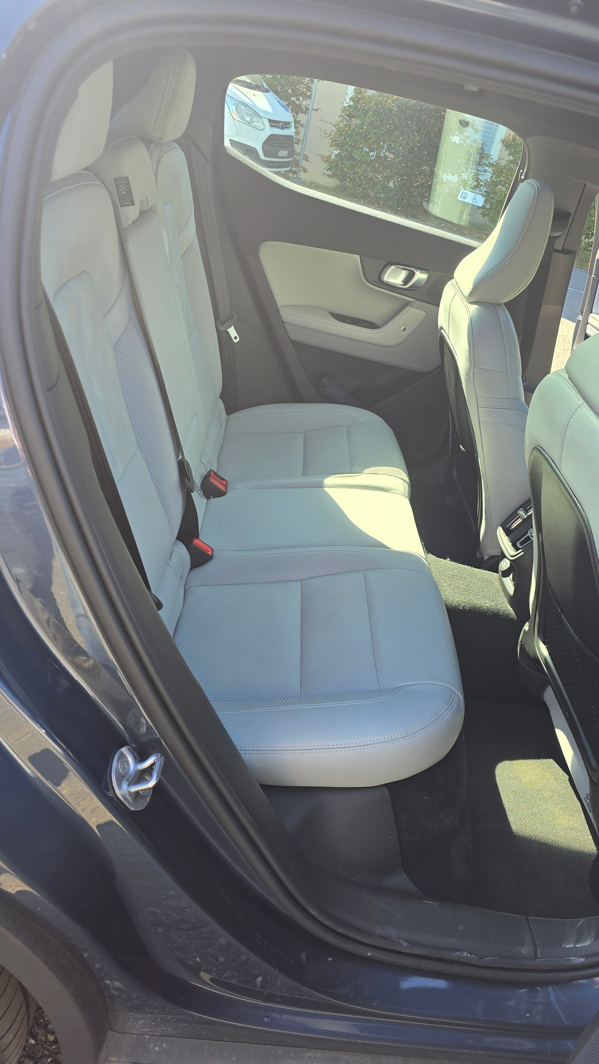 POLESTAR Long Range Dual Motor-image-5