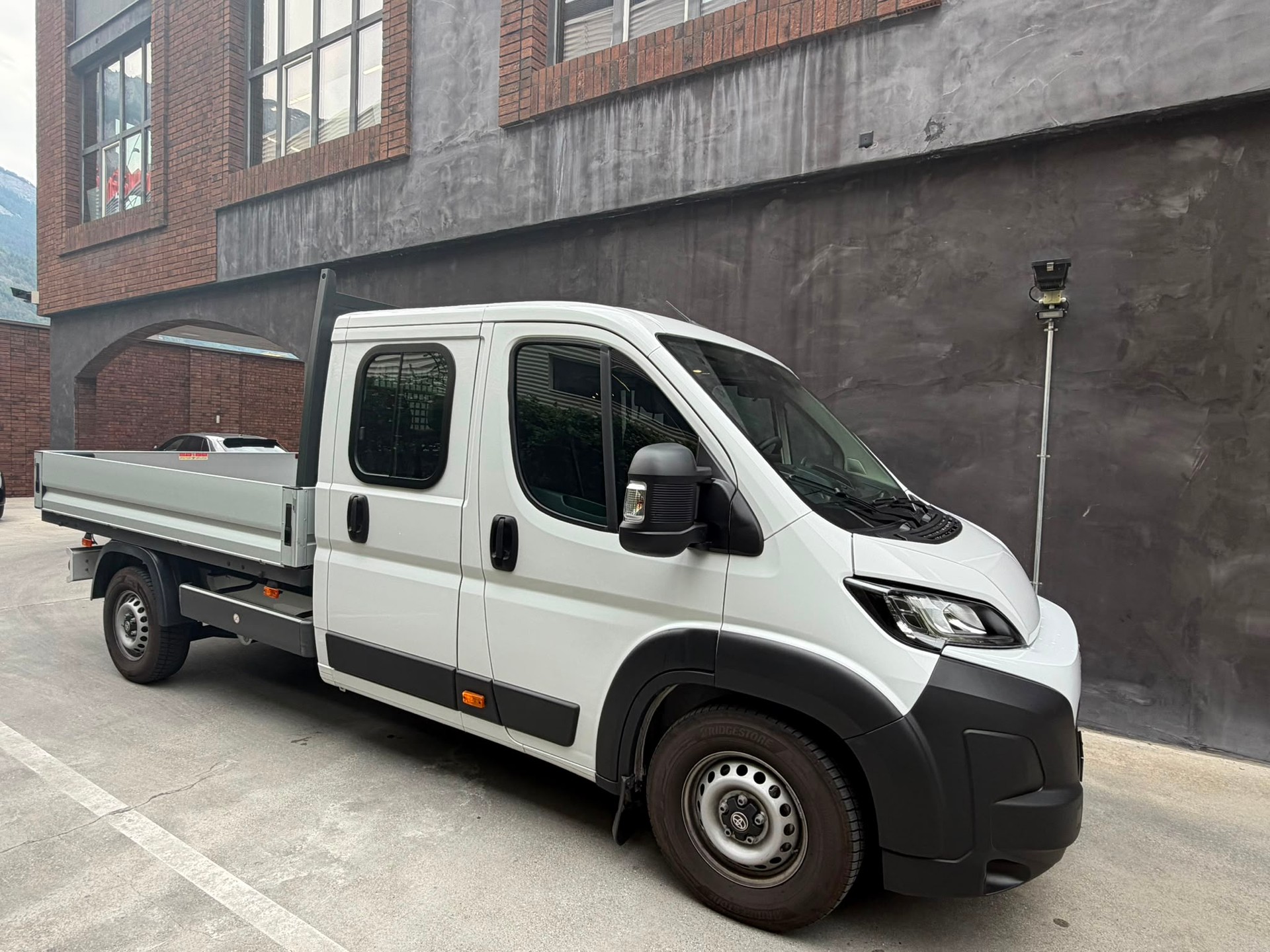 TOYOTA Proace MAX 2.2D DK Brücke 3,5t L3 Automat-image-3