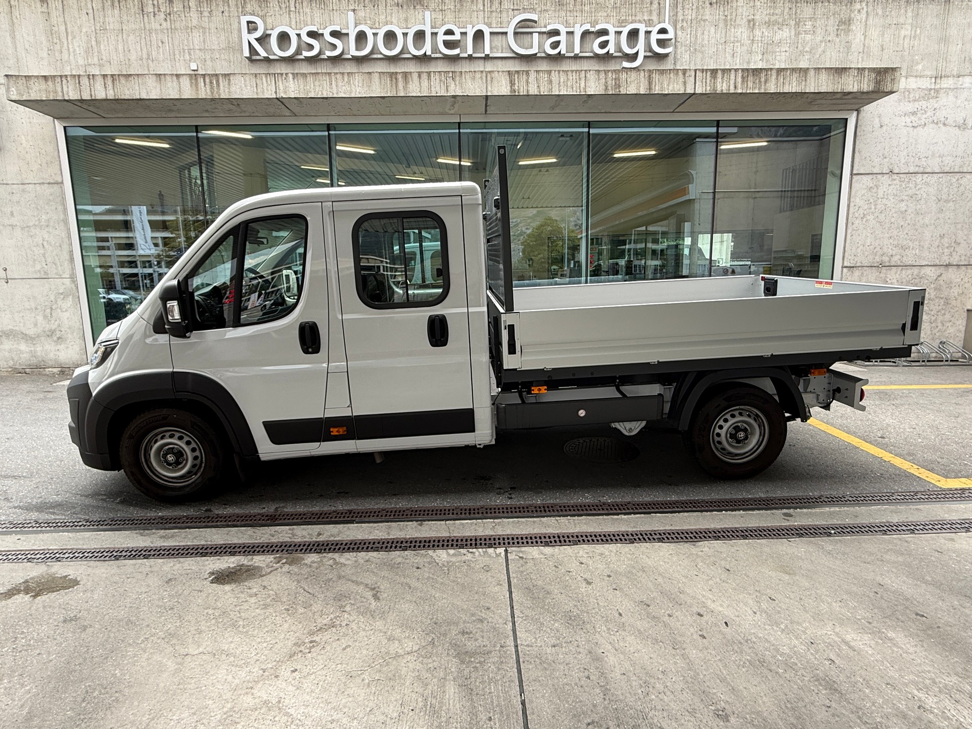 TOYOTA Proace MAX 2.2D DK Brücke 3,5t L3 Automat-image-0