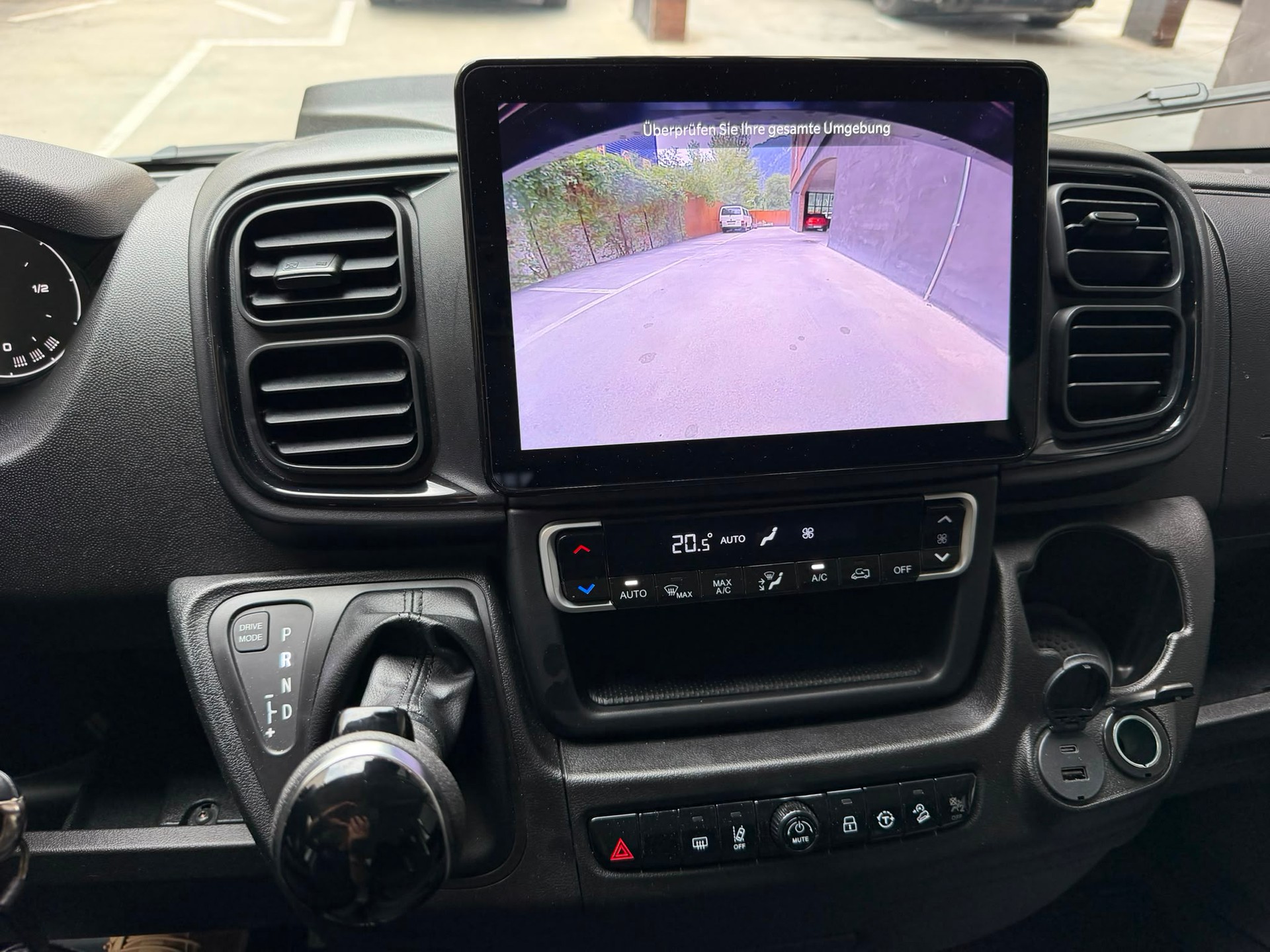 TOYOTA Proace MAX 2.2D DK Brücke 3,5t L3 Automat-image-12