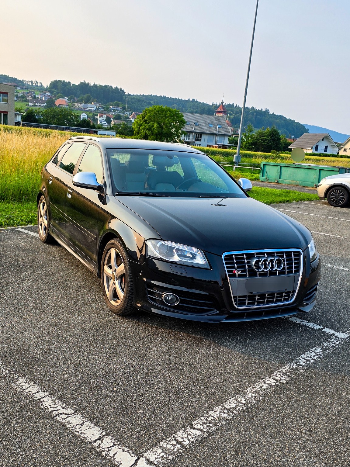 AUDI 2.0 T FSI quattro S-Tronic-image-1