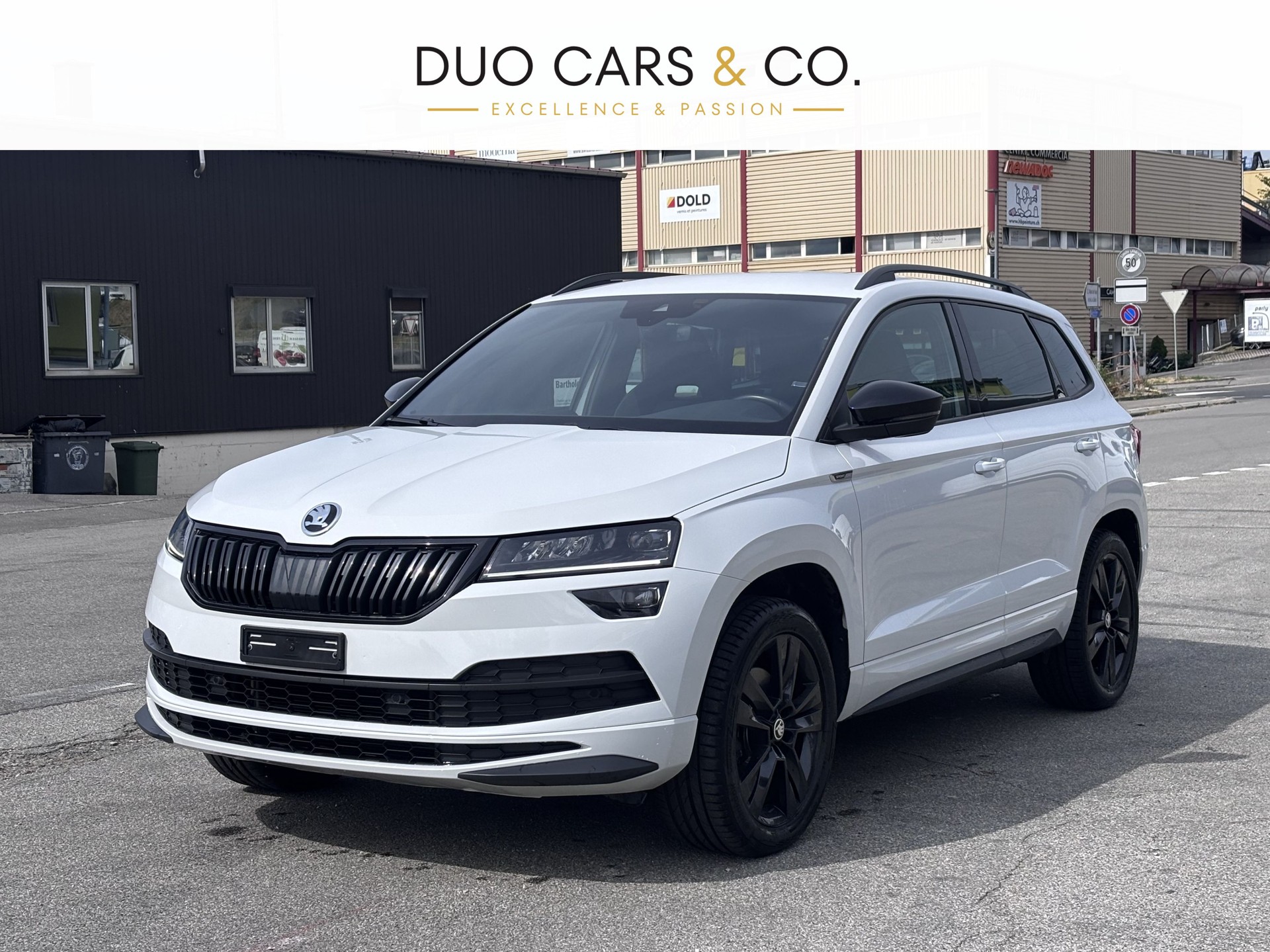 SKODA Karoq 2.0 TSI SportLine 4x4 DSG-image-0