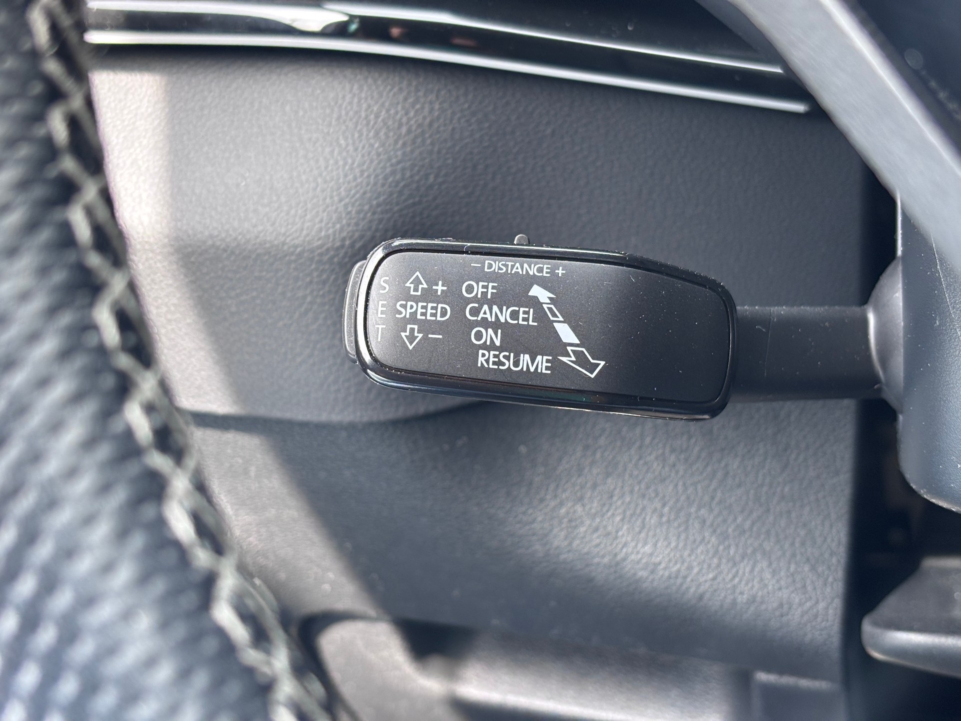 SKODA Karoq 2.0 TSI SportLine 4x4 DSG-image-18