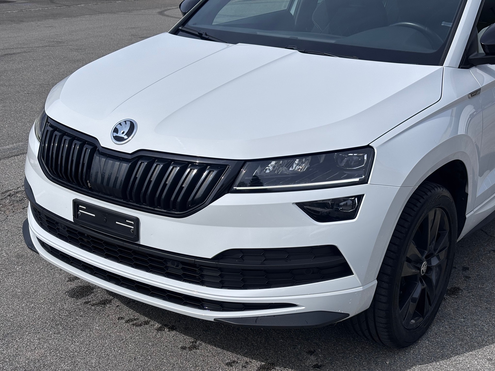 SKODA Karoq 2.0 TSI SportLine 4x4 DSG-image-1
