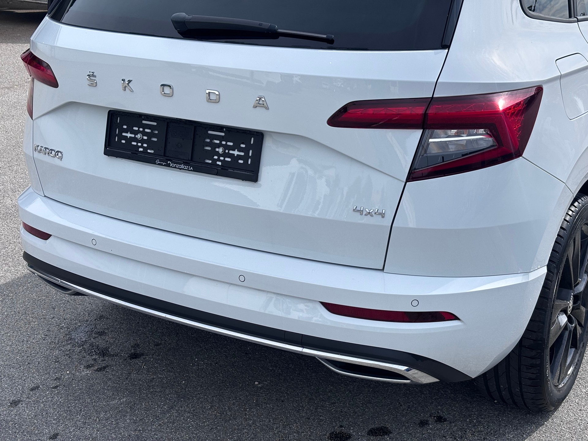 SKODA Karoq 2.0 TSI SportLine 4x4 DSG-image-6