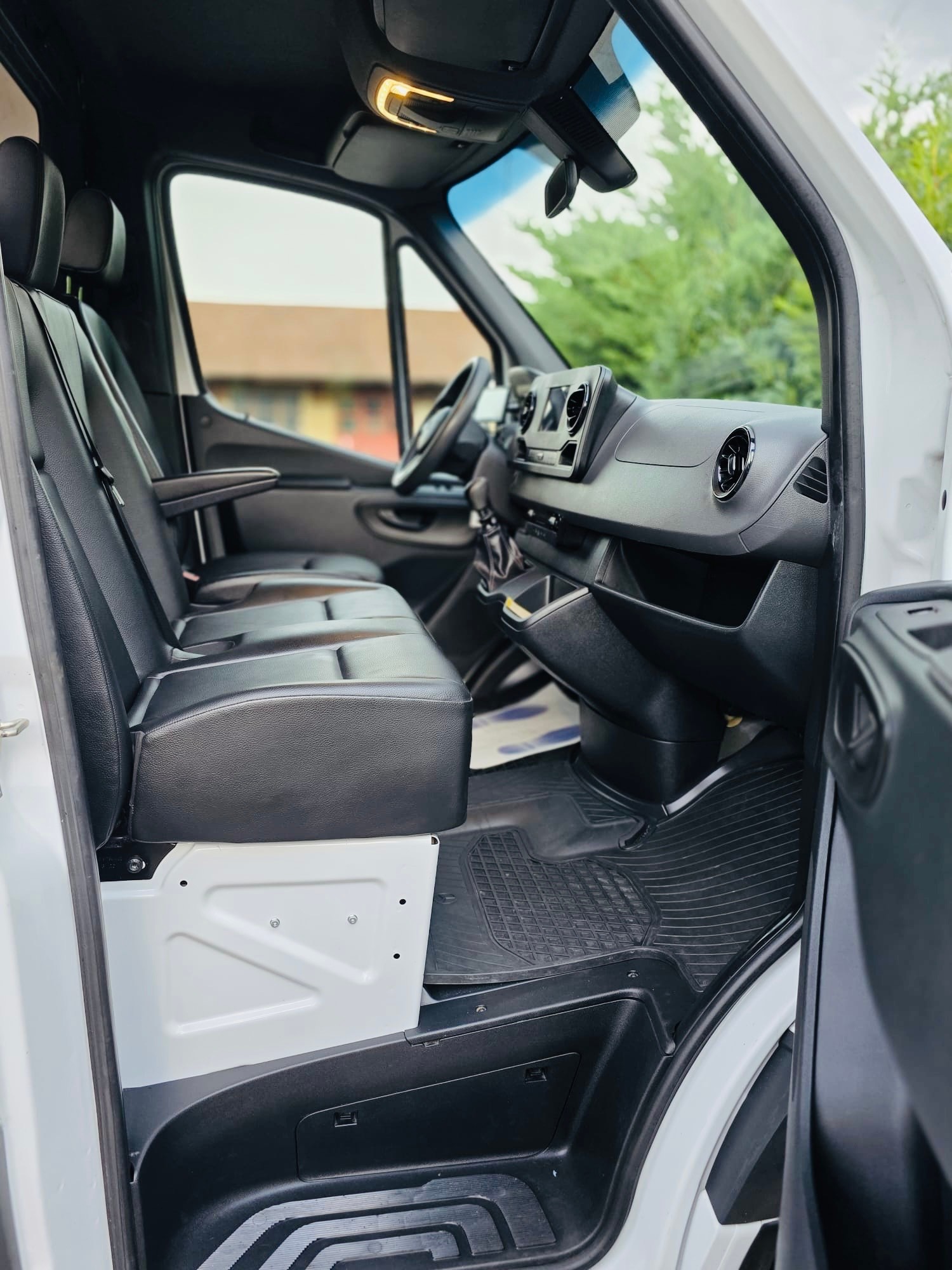 MERCEDES-BENZ Sprinter 316 CDI Standard-image-11