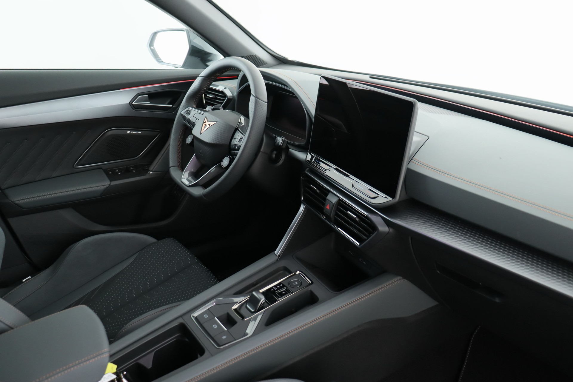 CUPRA Formentor 1.5 e-HYBRID pHEV VZ DSG-image-16