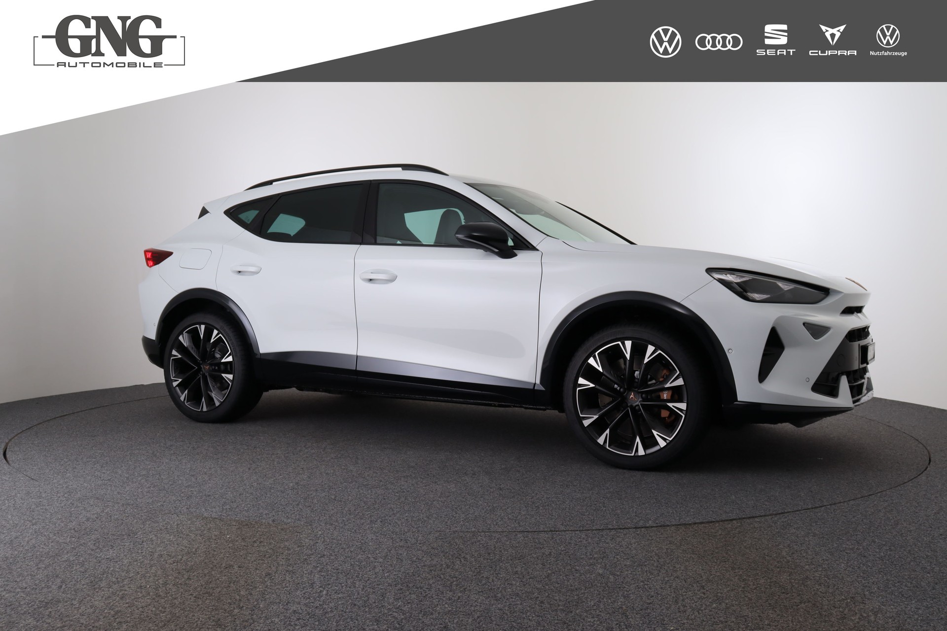 CUPRA Formentor 1.5 e-HYBRID pHEV VZ DSG-image-9