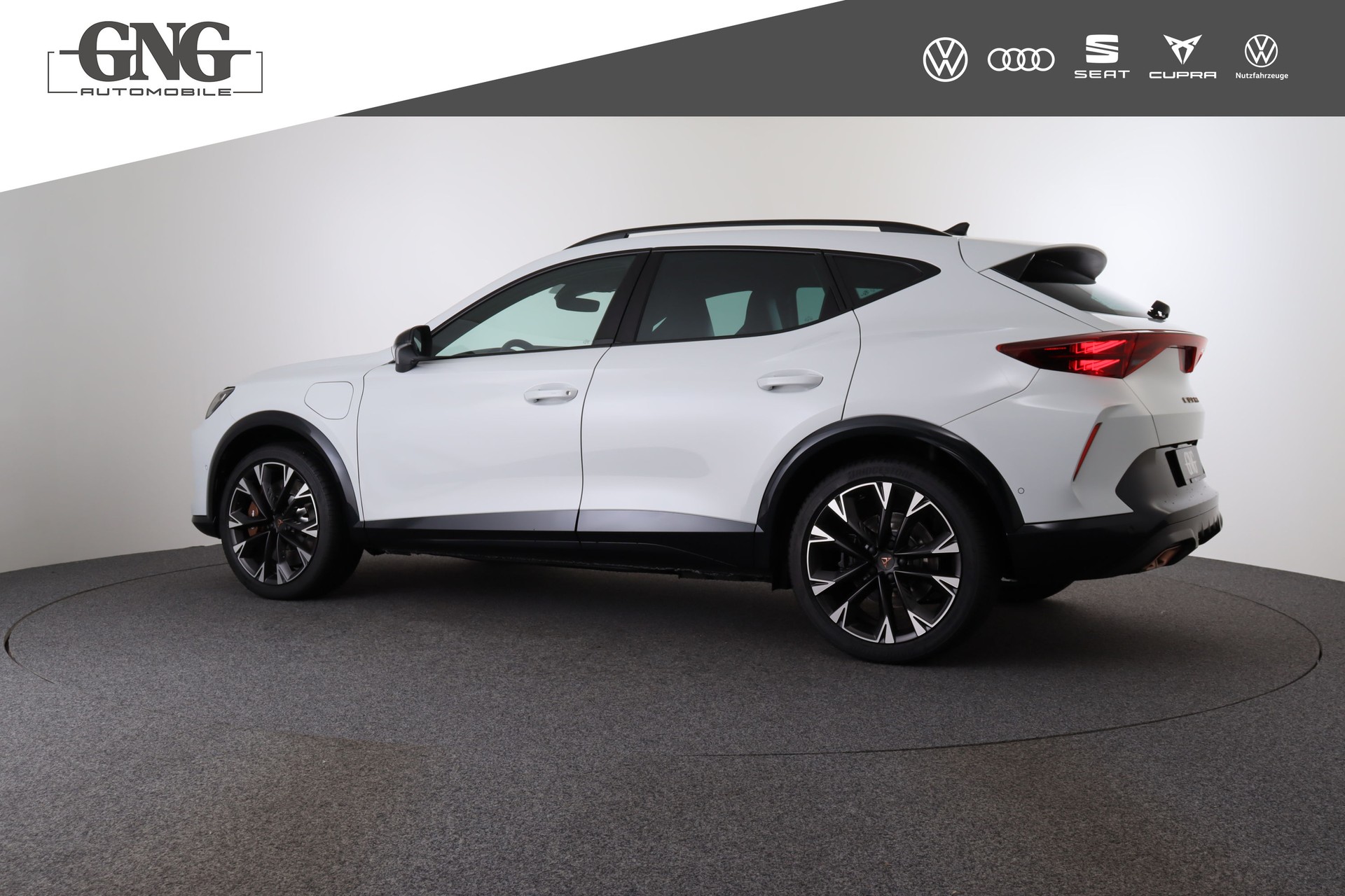 CUPRA Formentor 1.5 e-HYBRID pHEV VZ DSG-image-3