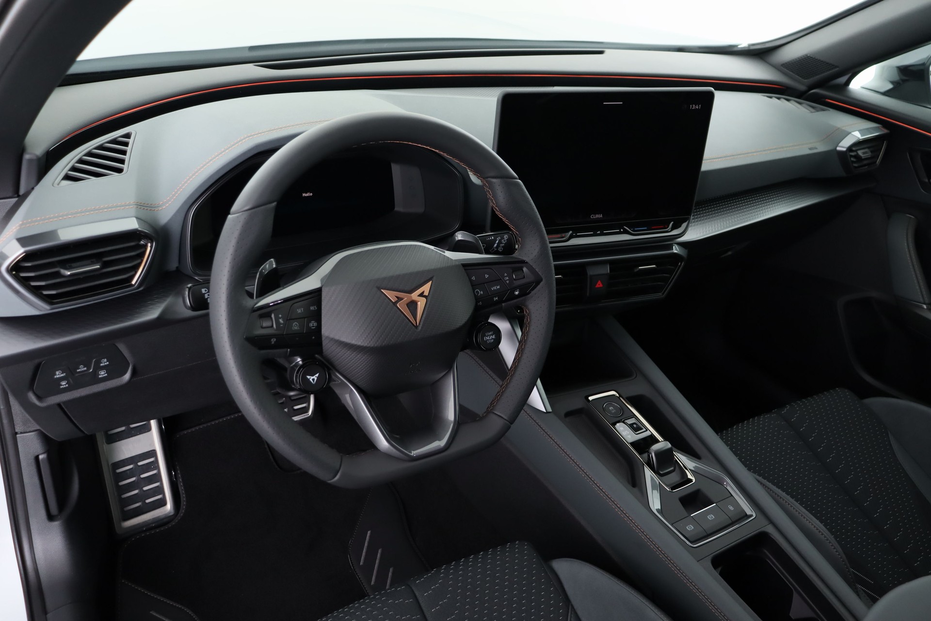 CUPRA Formentor 1.5 e-HYBRID pHEV VZ DSG-image-14